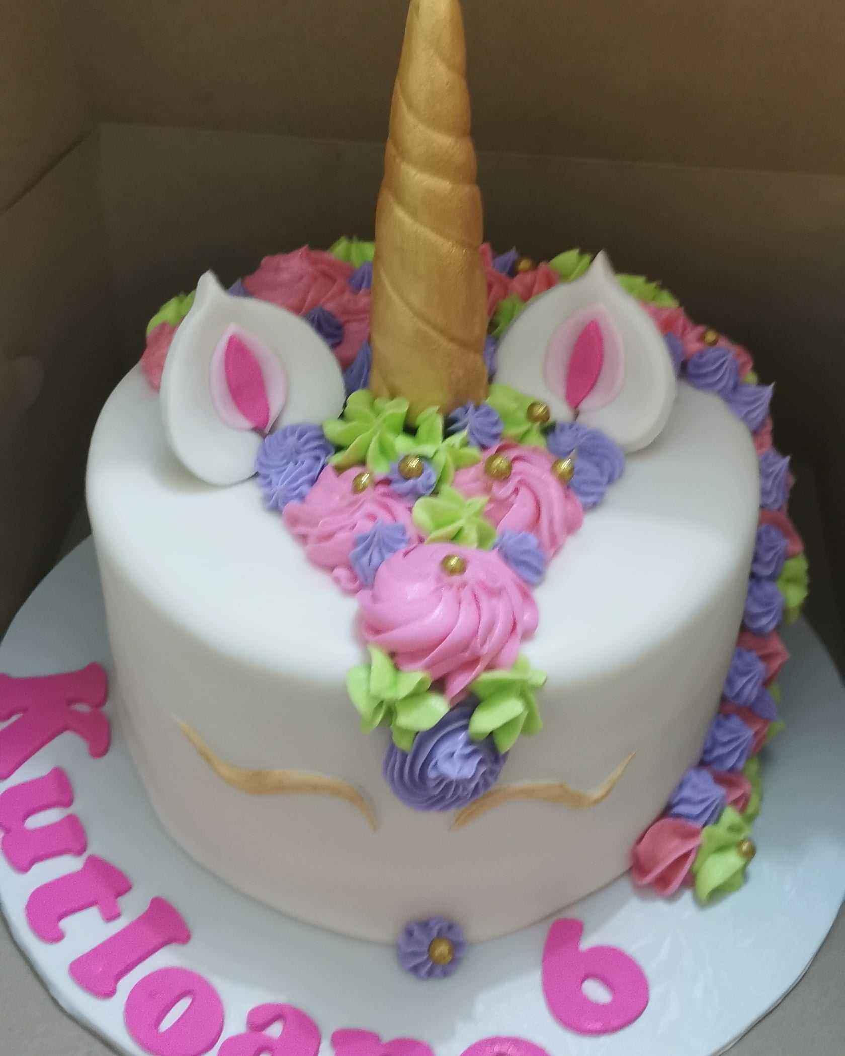 Unicorn Cakes Eggless