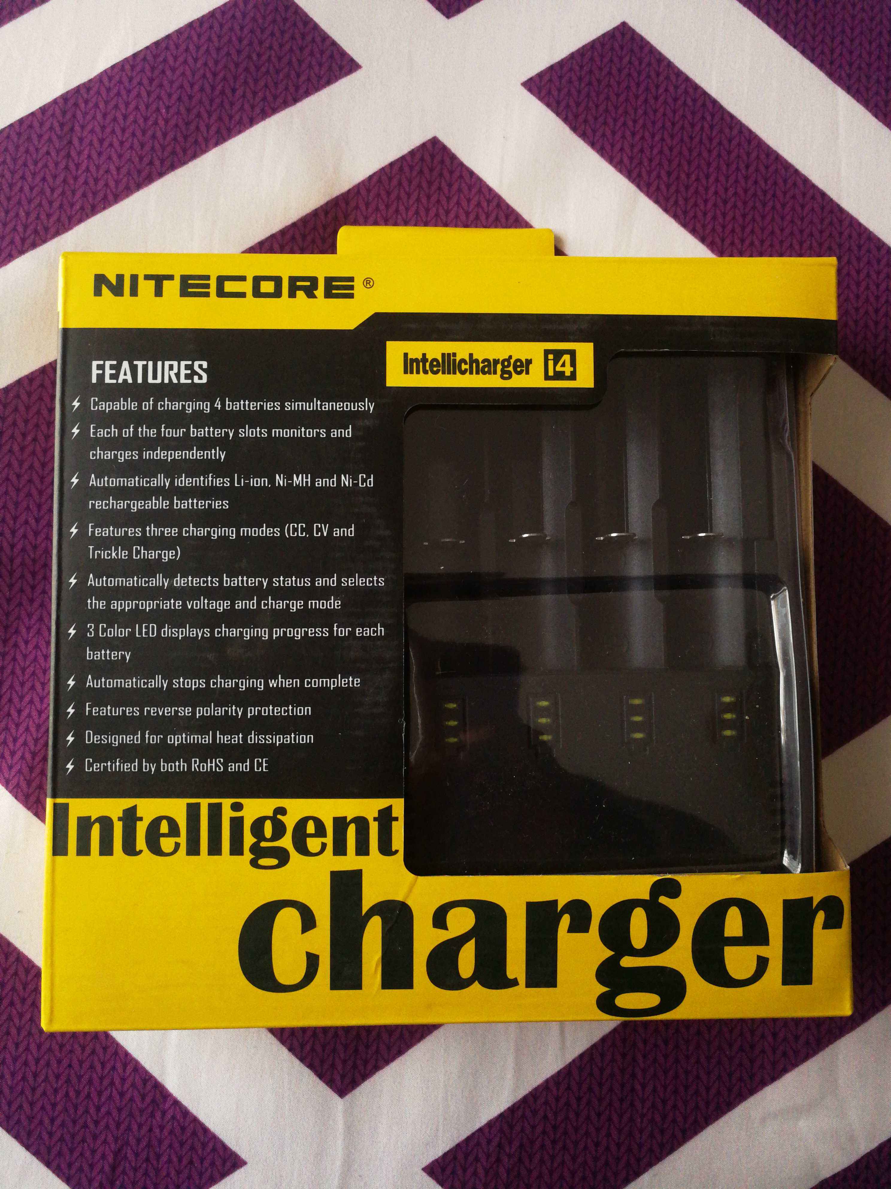 Nitecore Intellicharger i4