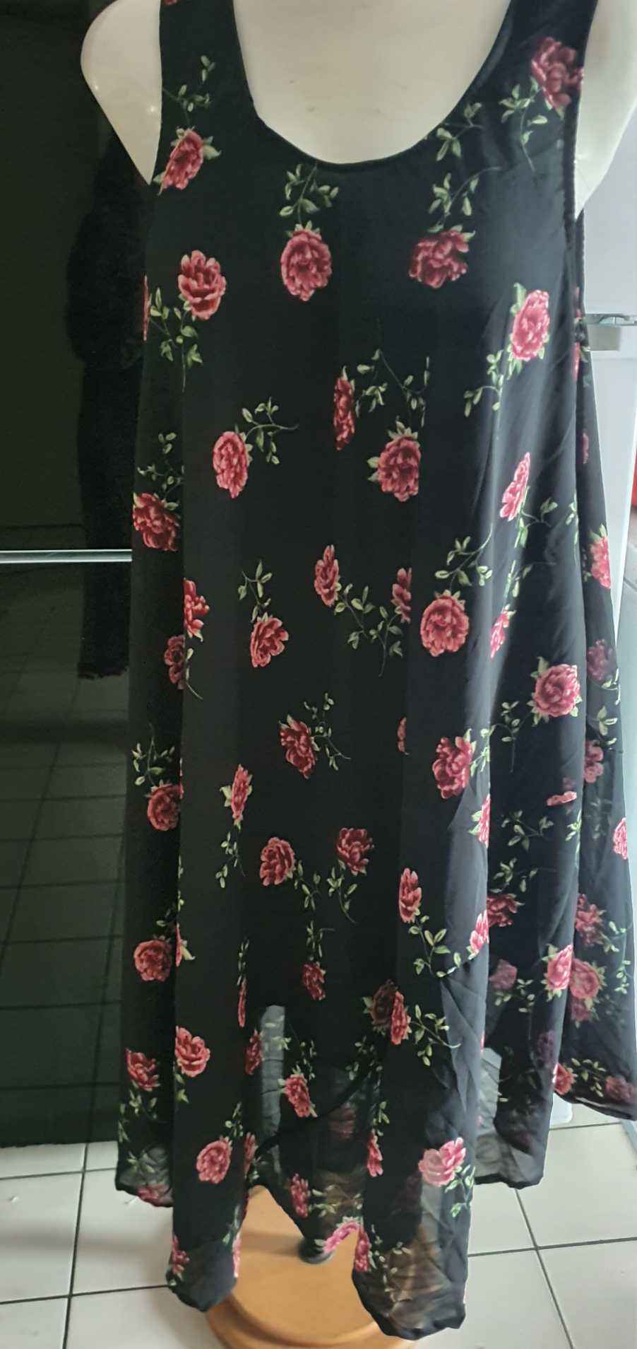 sleeveless Free Size maxi dress Brand new black & Pink print
