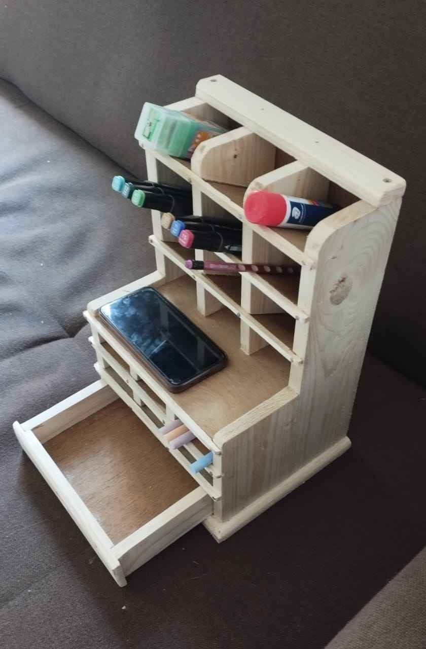 Wooden Desktop Stationary devider