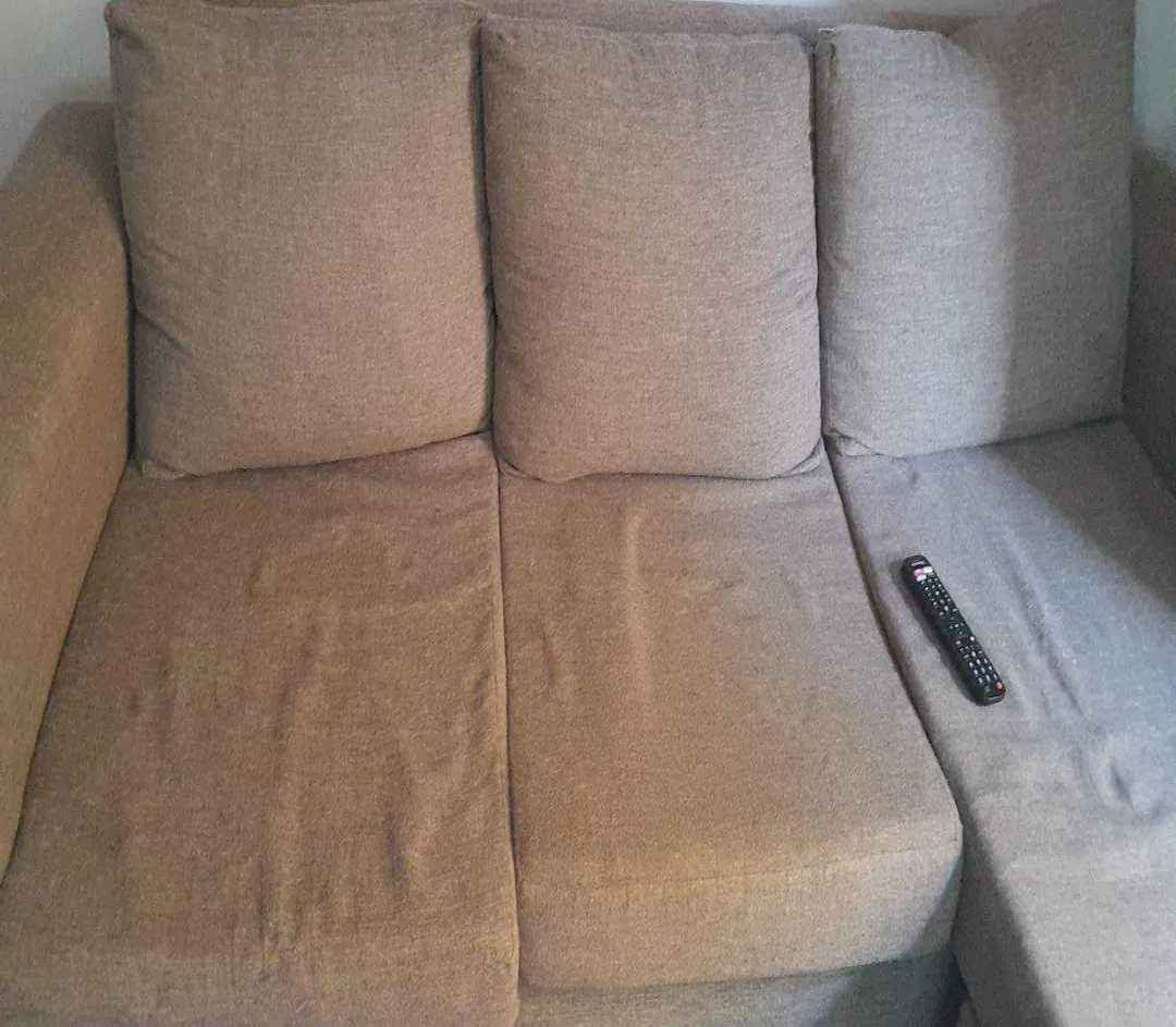 decofurn 3seater Lshaped couch