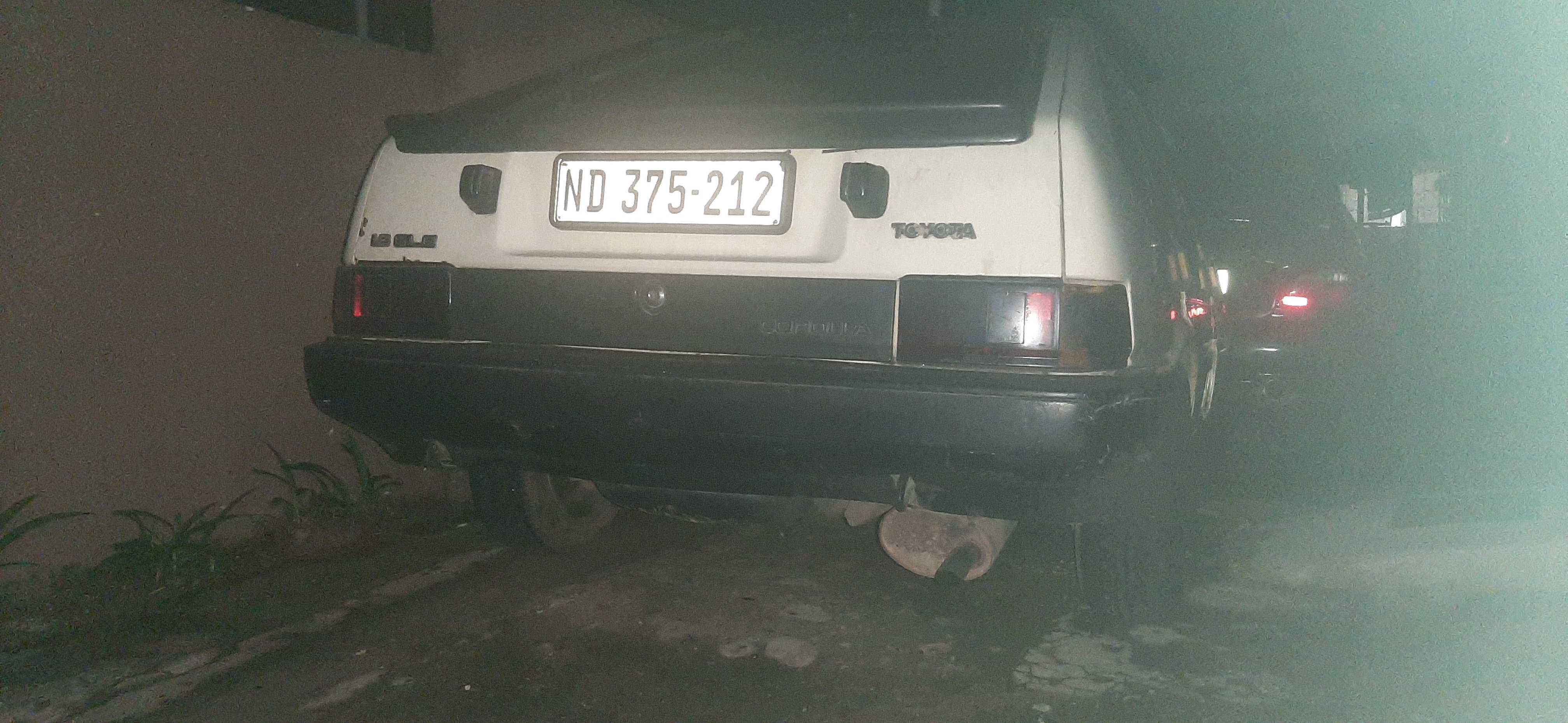 vw golf 1 Hyundai accent 