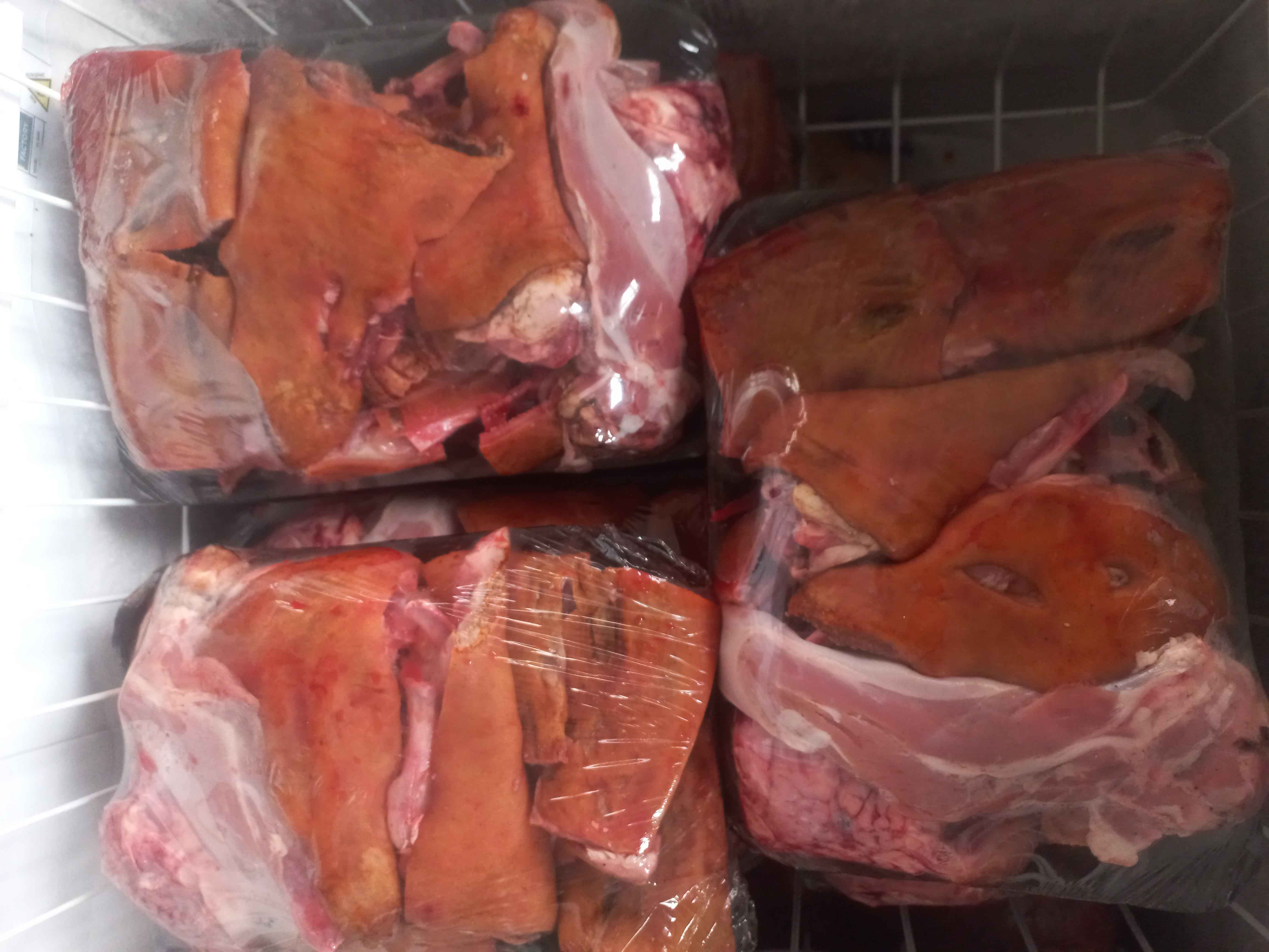 lamb heads and lamb trotters