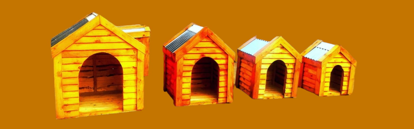 Wooden dog kennel 