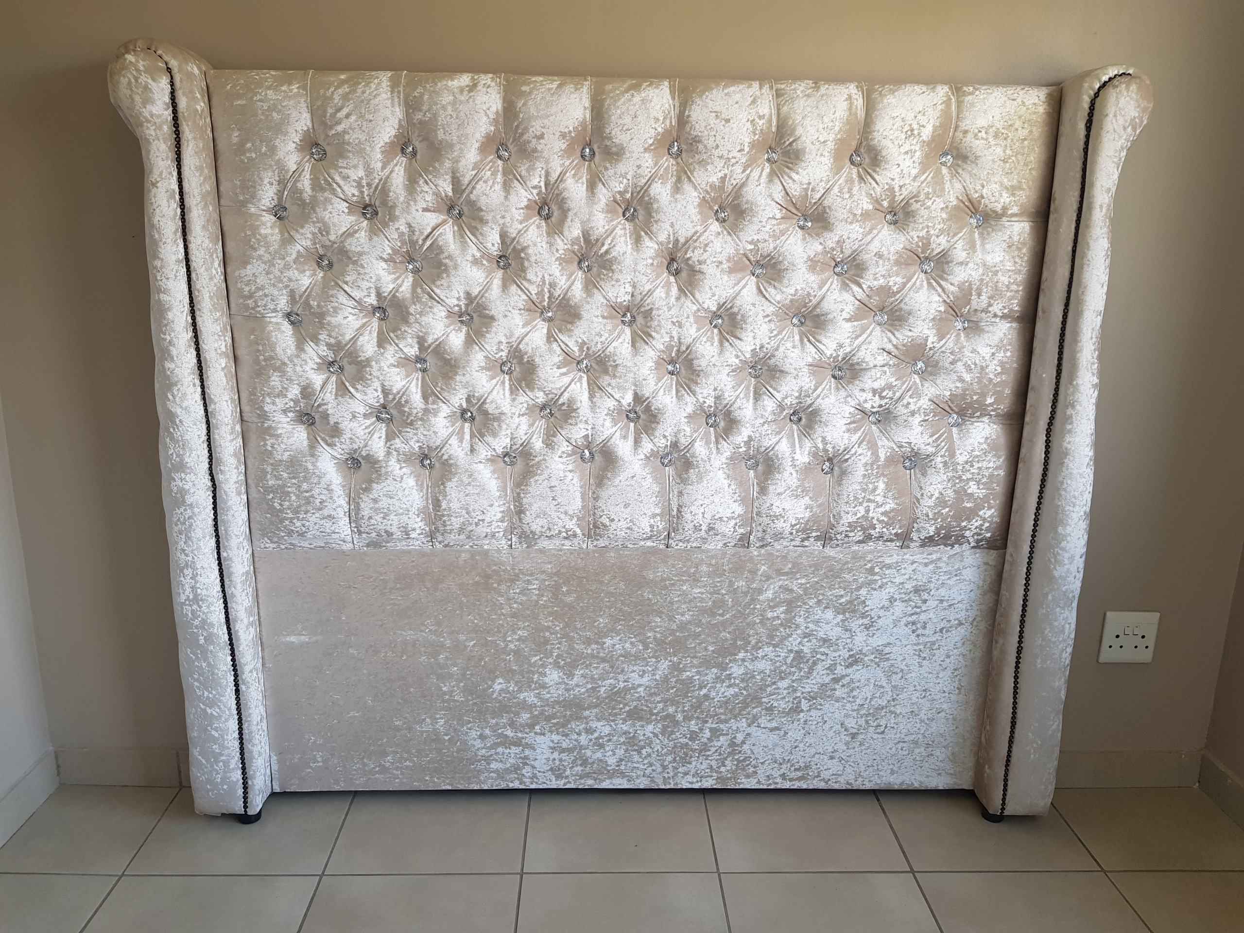 Wing back headboard