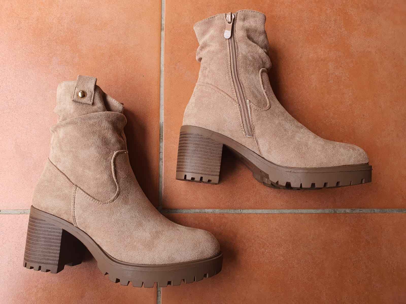 Ladies Boots