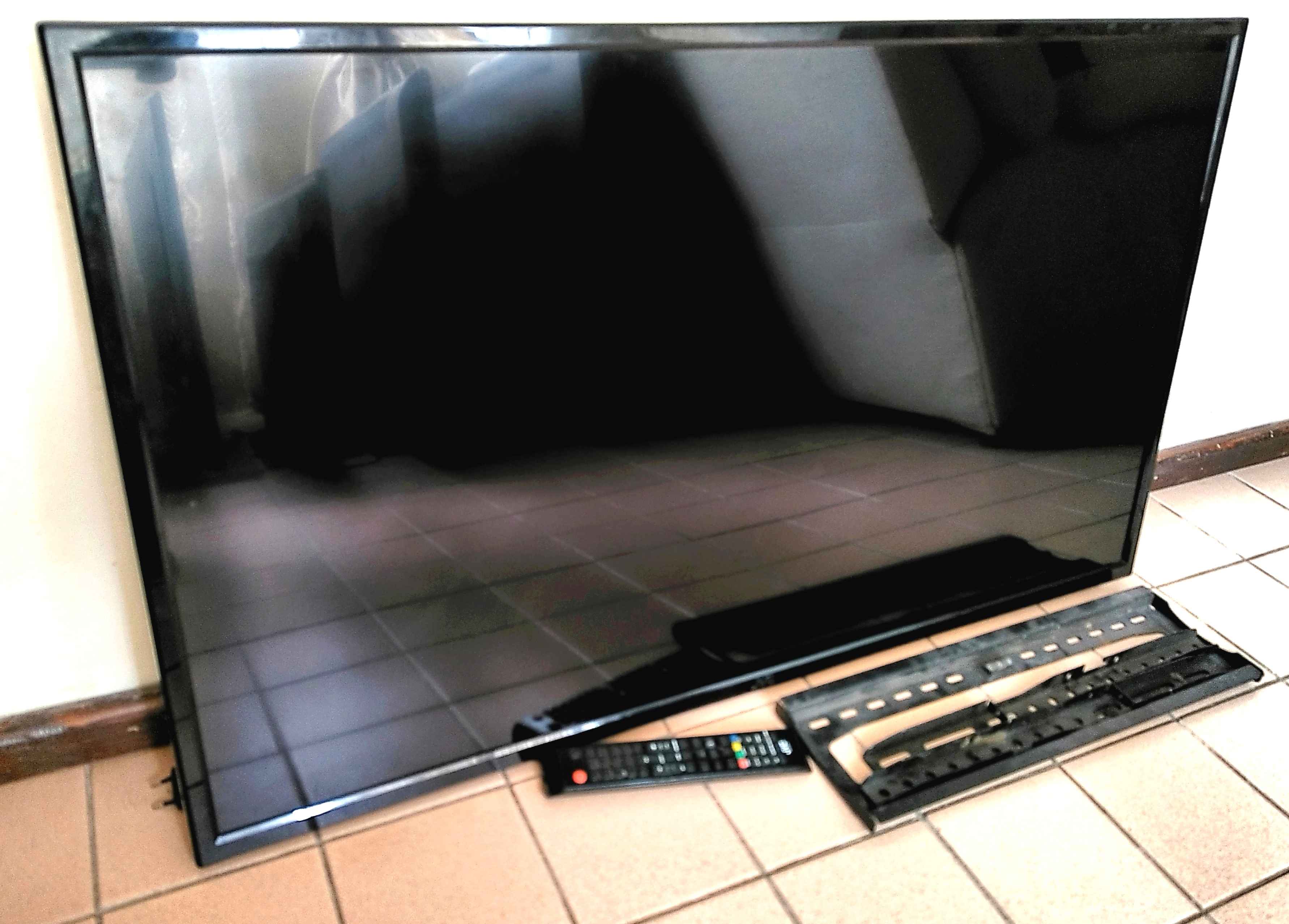 Jvc 43 inch Slim Smart led TV
