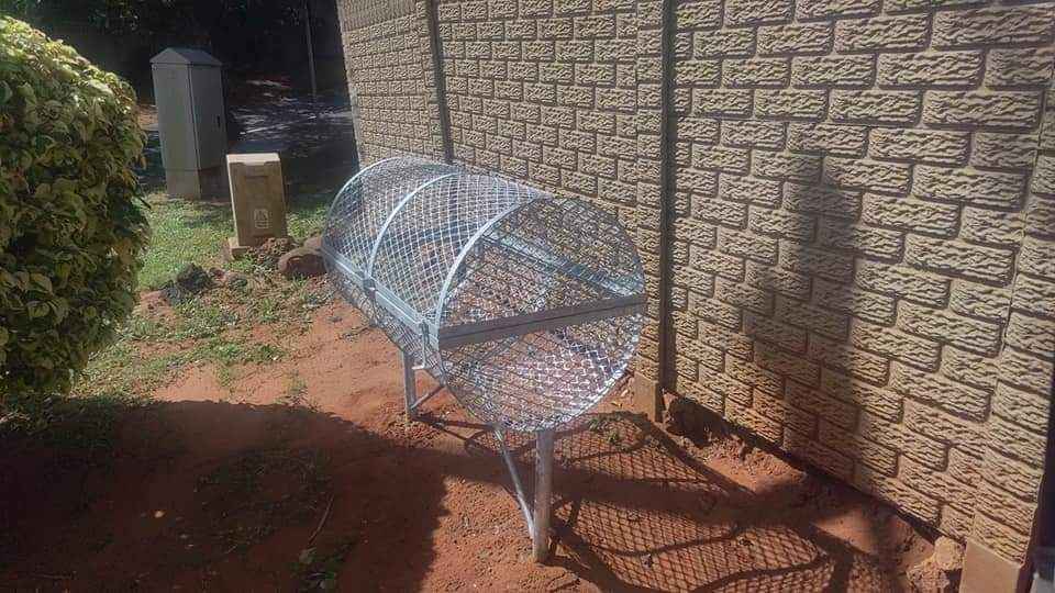 monkey/dogproof binholder