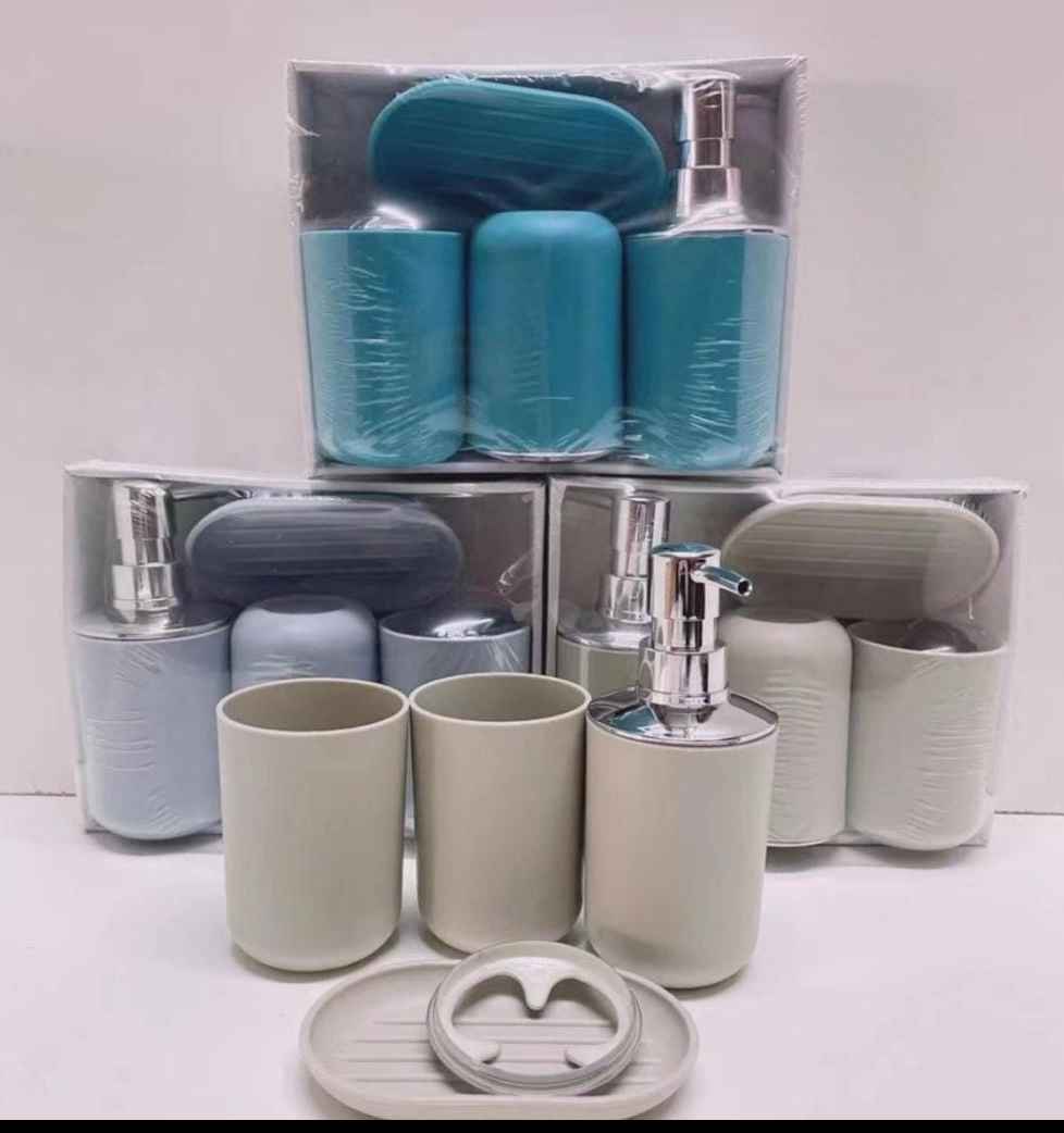 Bathroom accessory set 4 pc