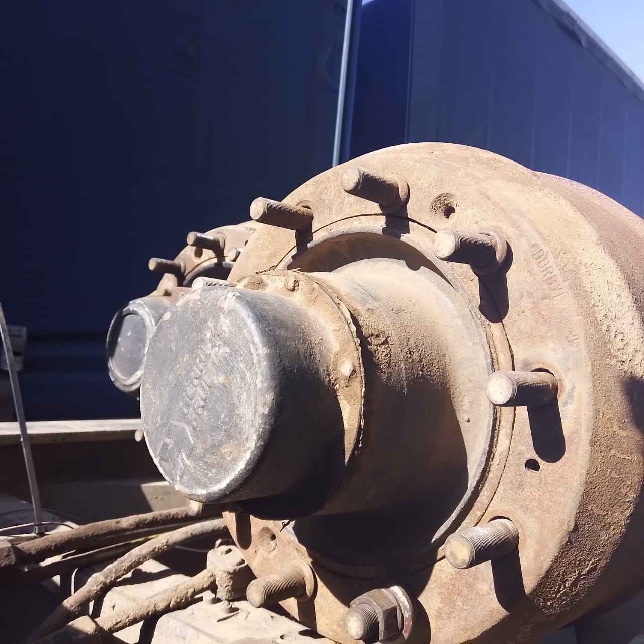 HENRED TRAILER AXLES FOR SALE
