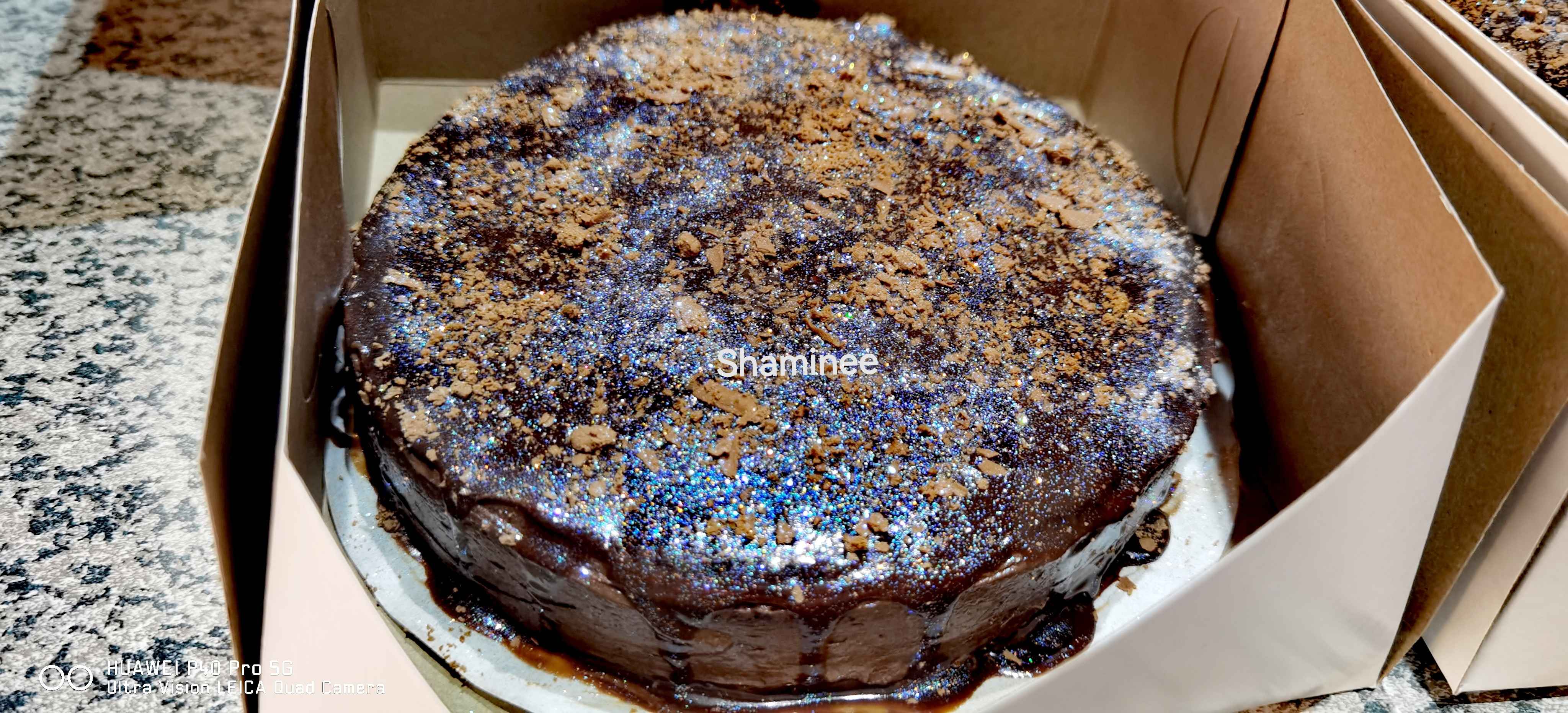 Moist chocolate cakes 