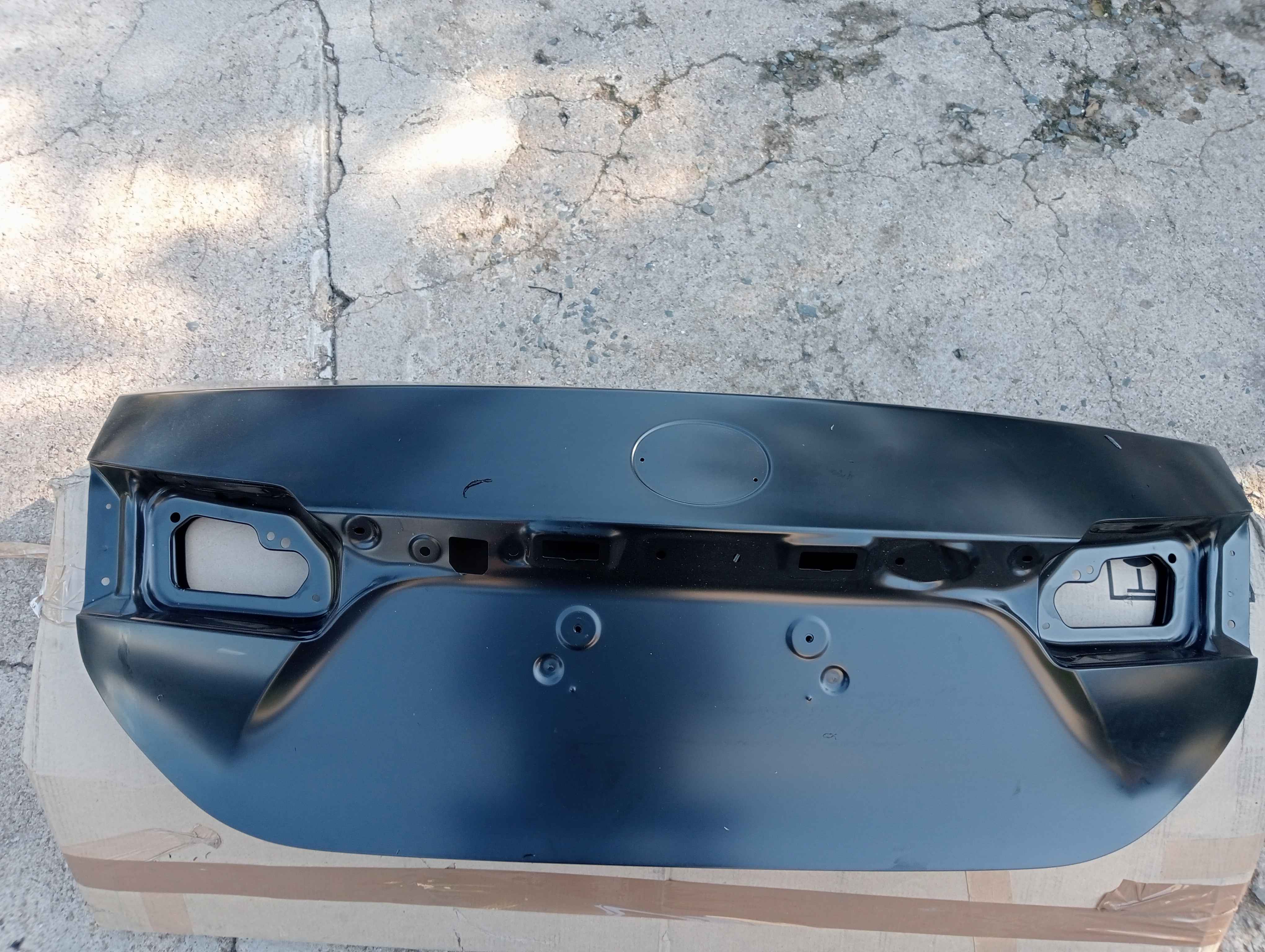 toyota corolla prestige boot lids