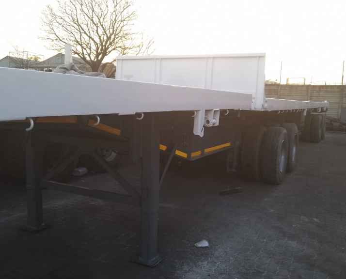 SUPERLINK FLATDECK TRAILER ON SPECIAL