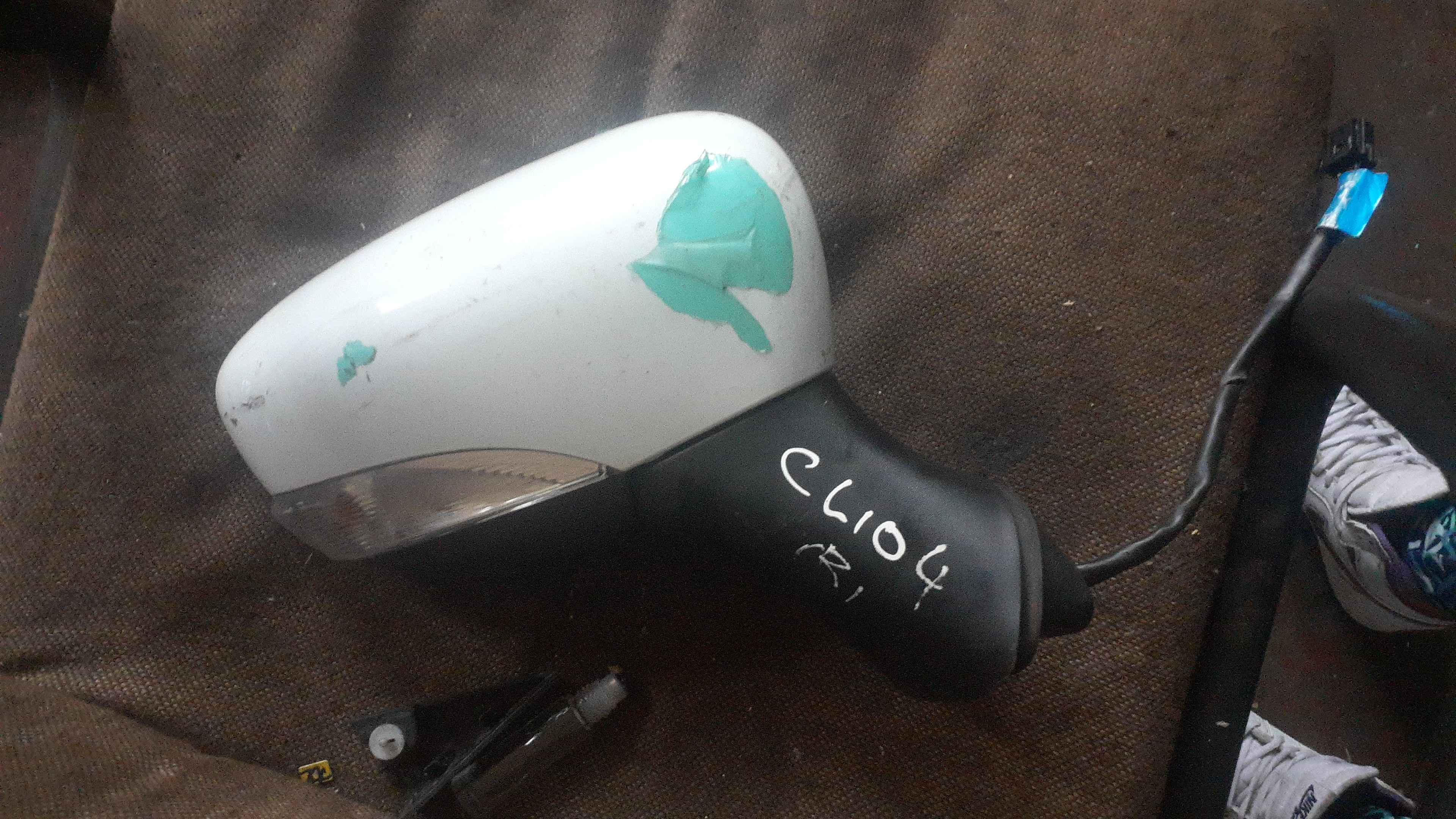 RENAULT CLIO4 SIDE MIRROR FOR SALE