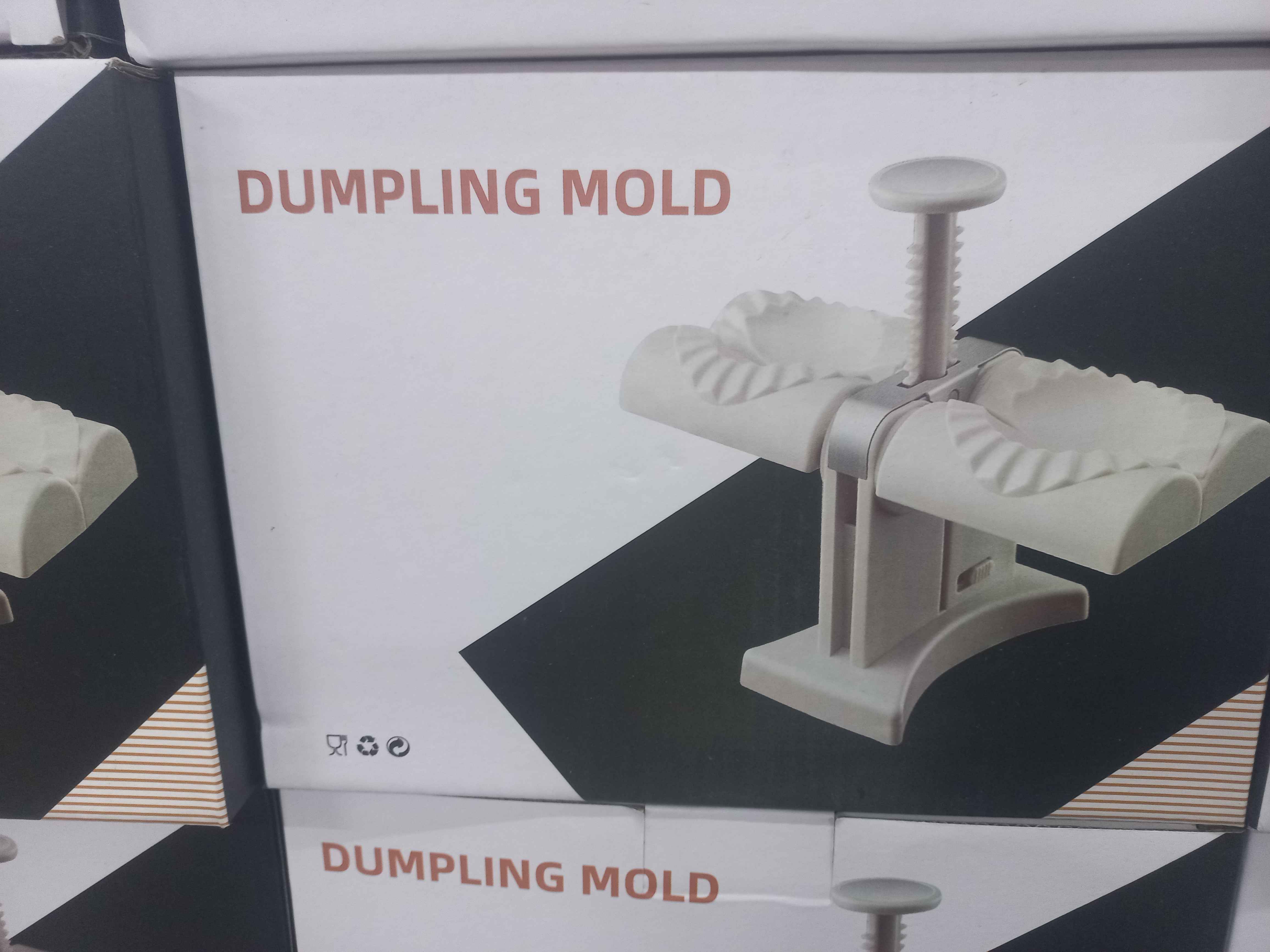 dumpling mold
