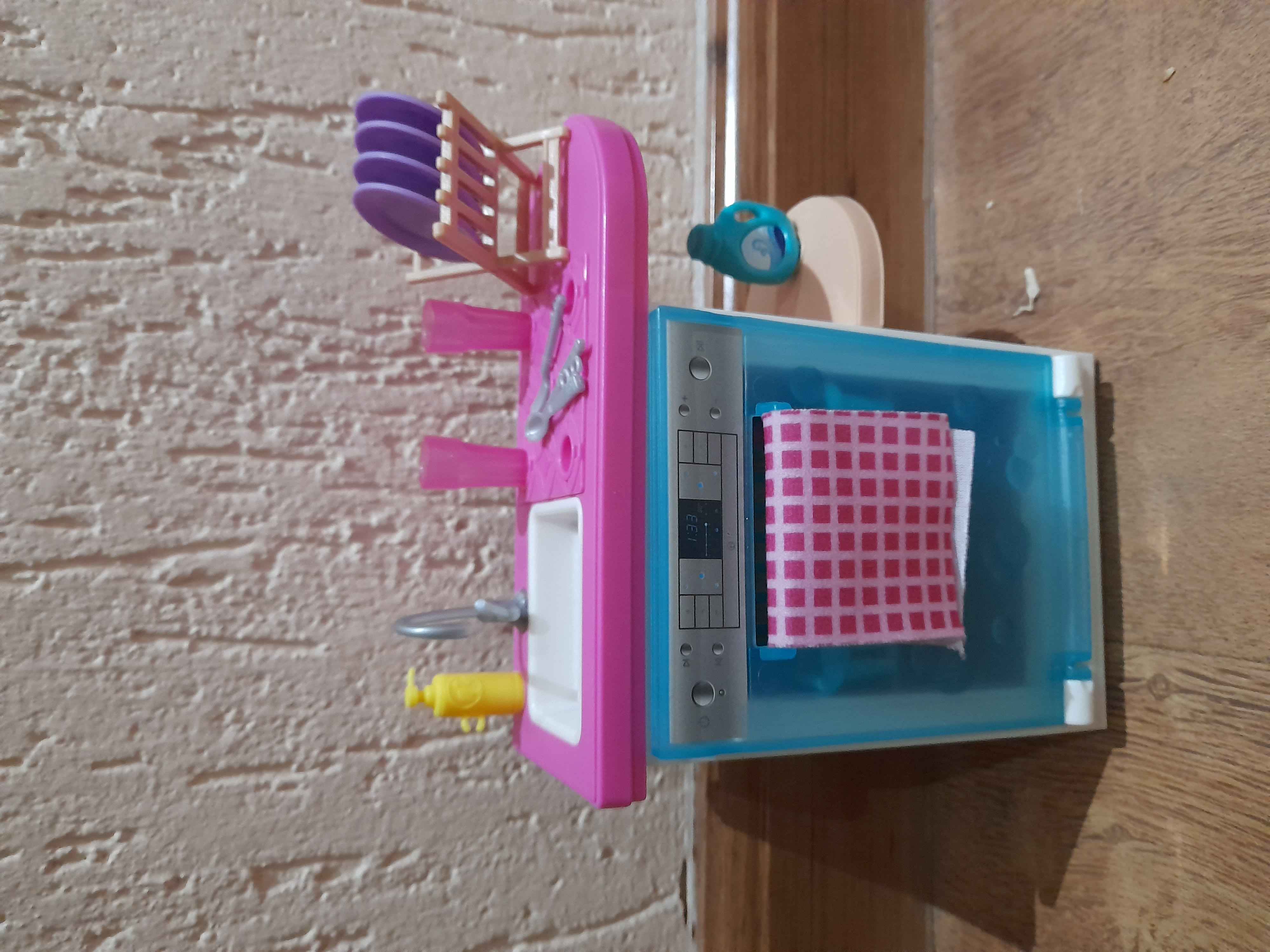 Barbie Dishwasher