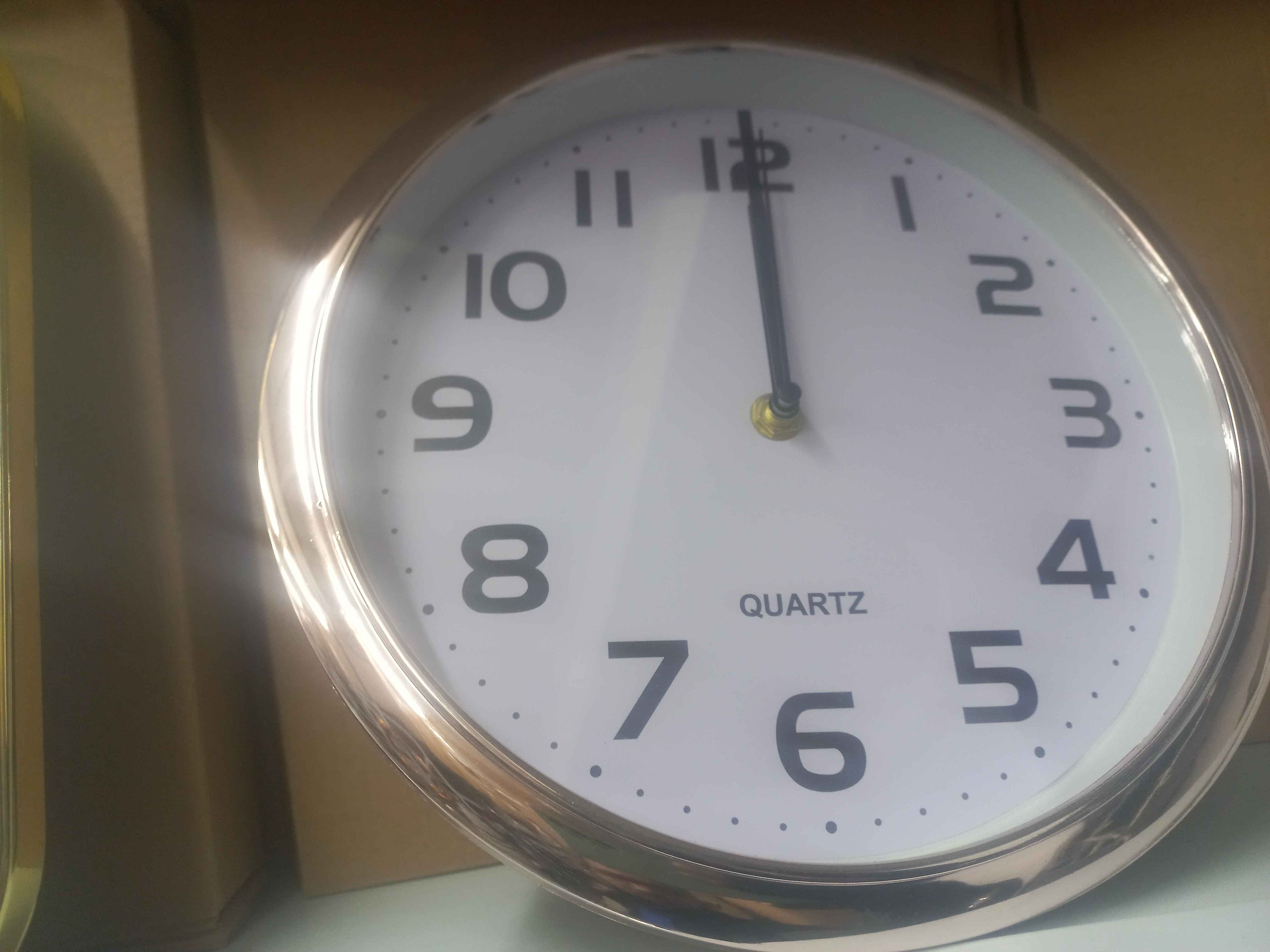 quartz watch wall clock 