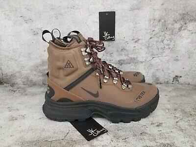 Nike boot