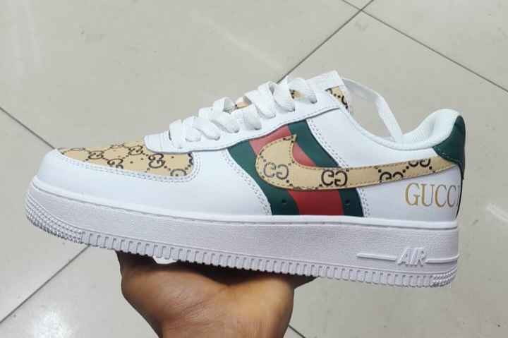 Gucci Sneakers