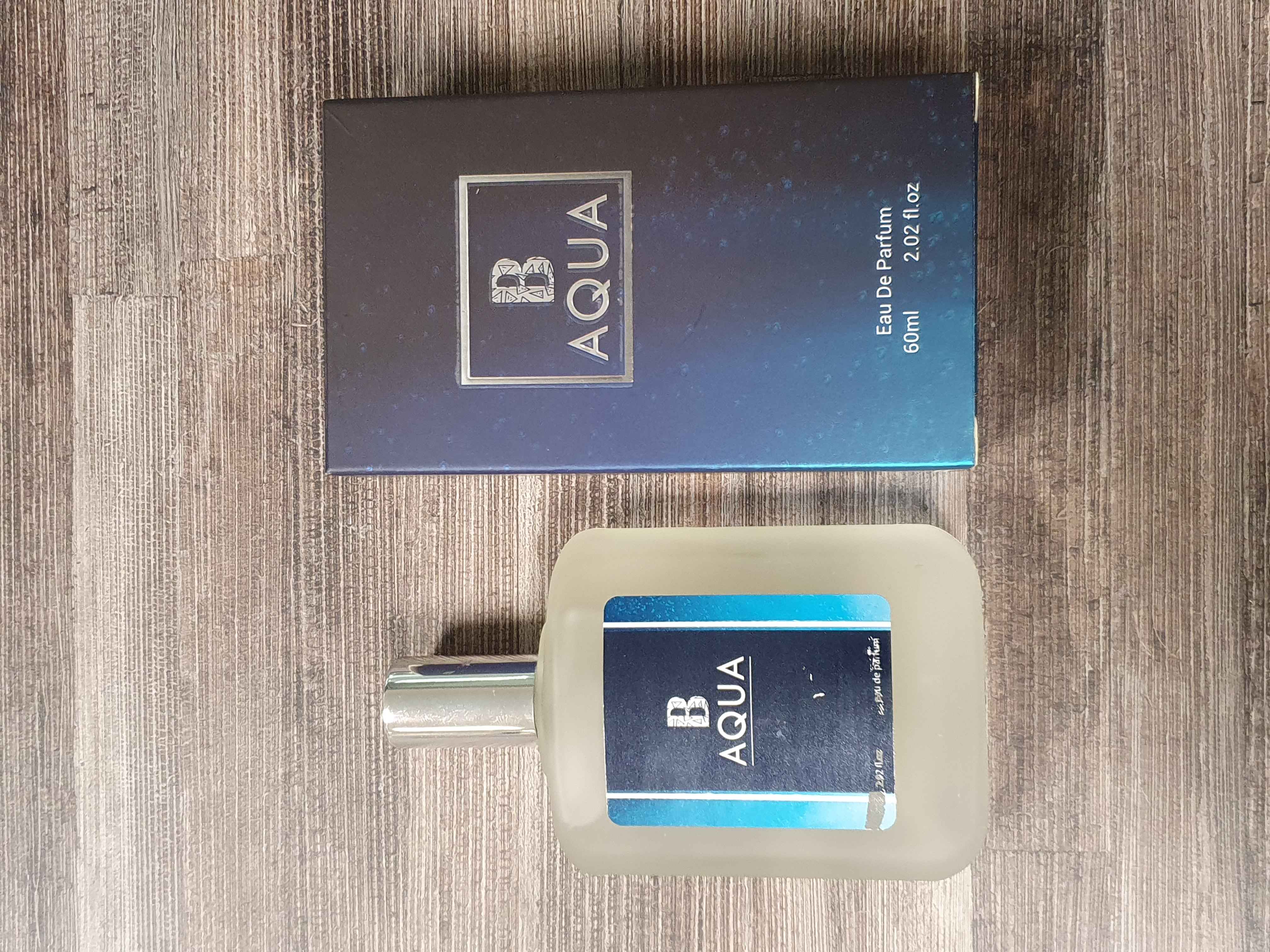 Aqua perfume