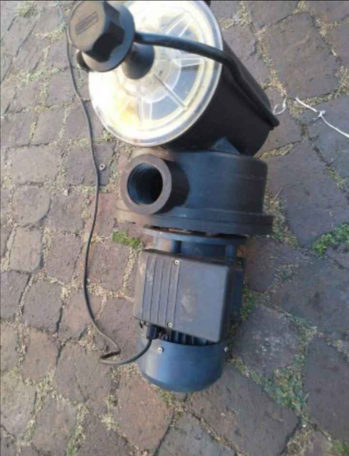 Second hand swimming pool products 