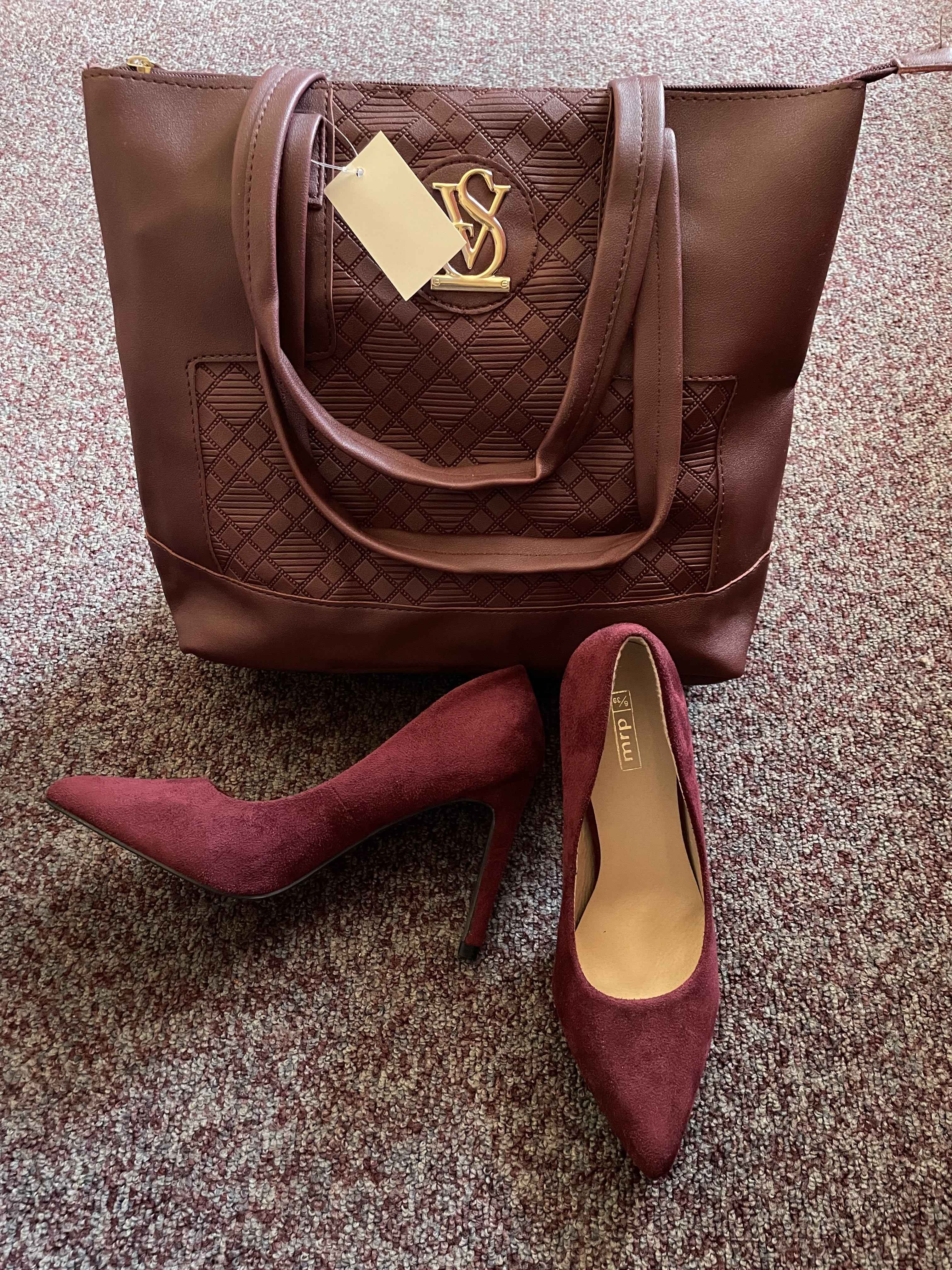 Handbag + Heels