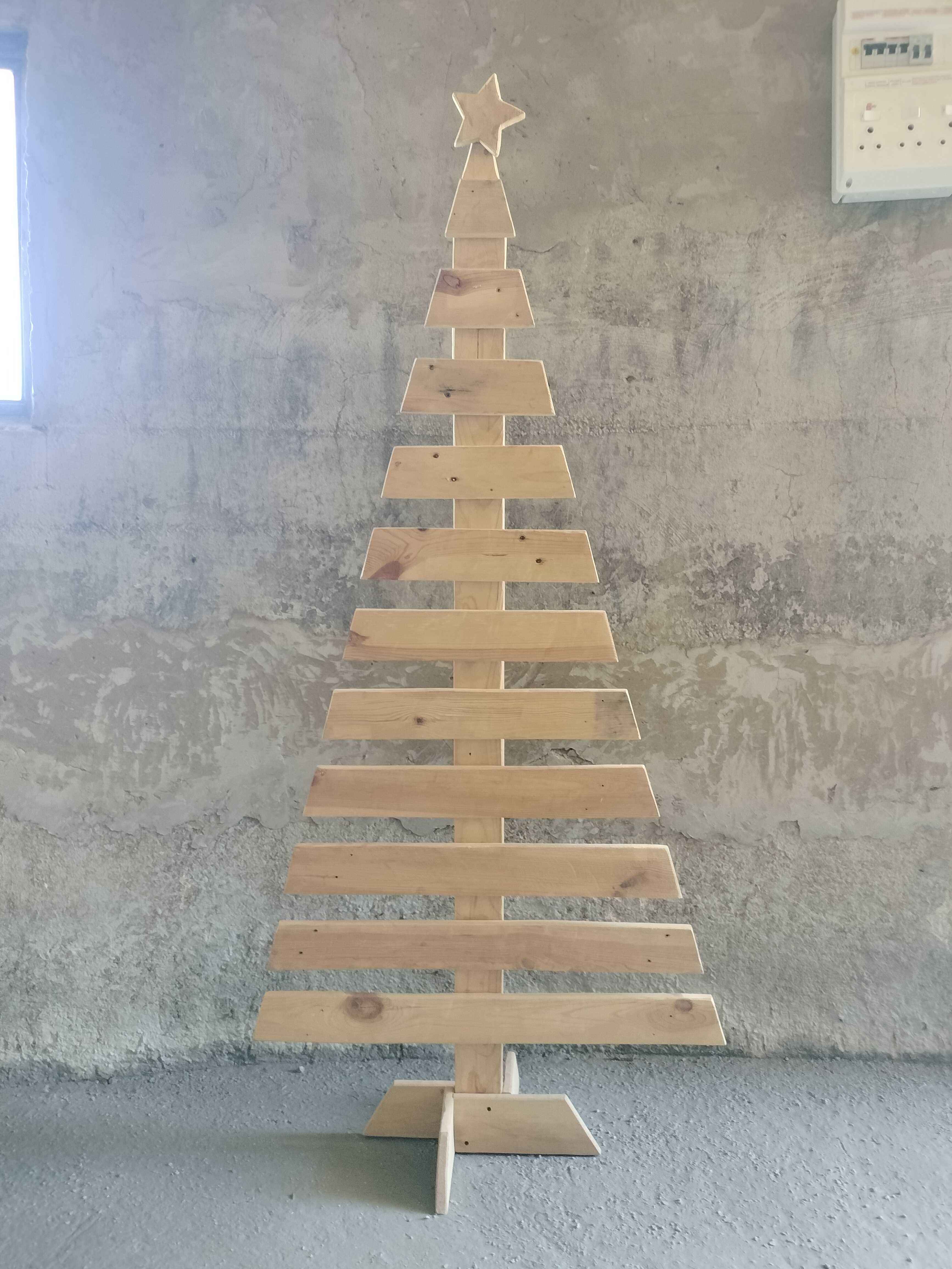 Wood Christmas tree