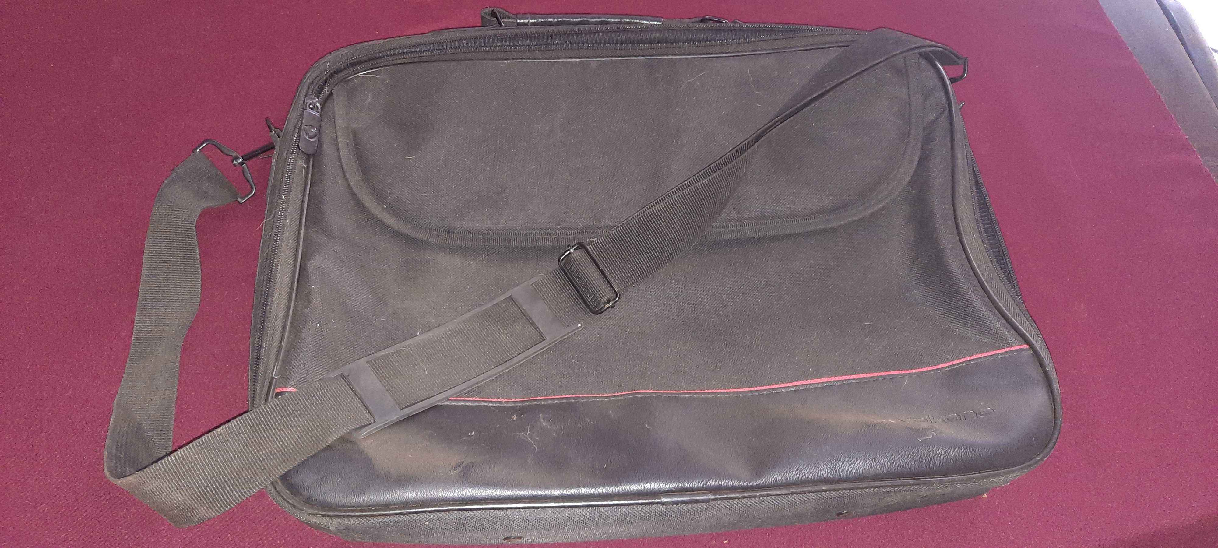 Laptop bag