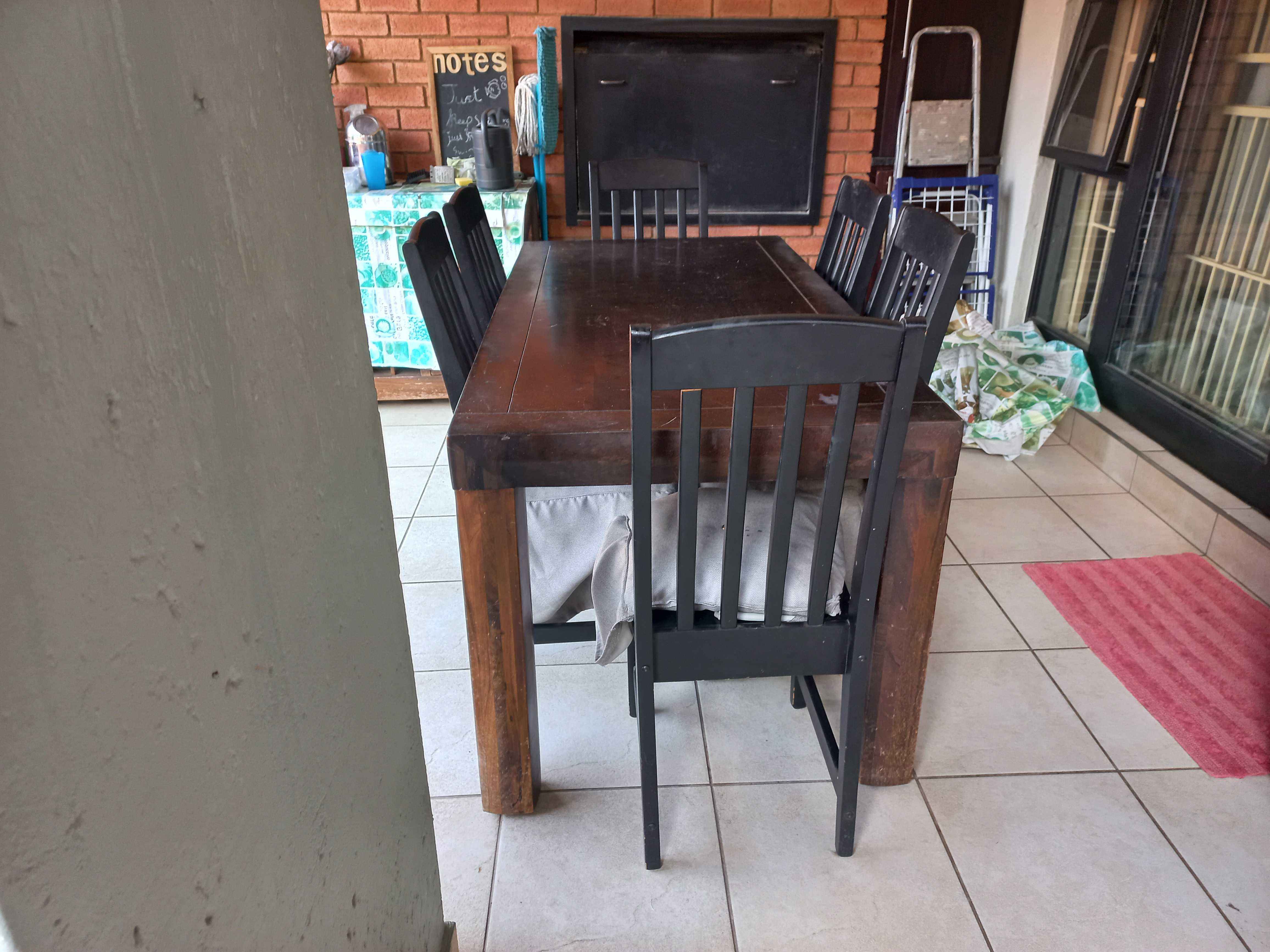 Dinning room table, 6 chairs, wine rack, 6 cushions