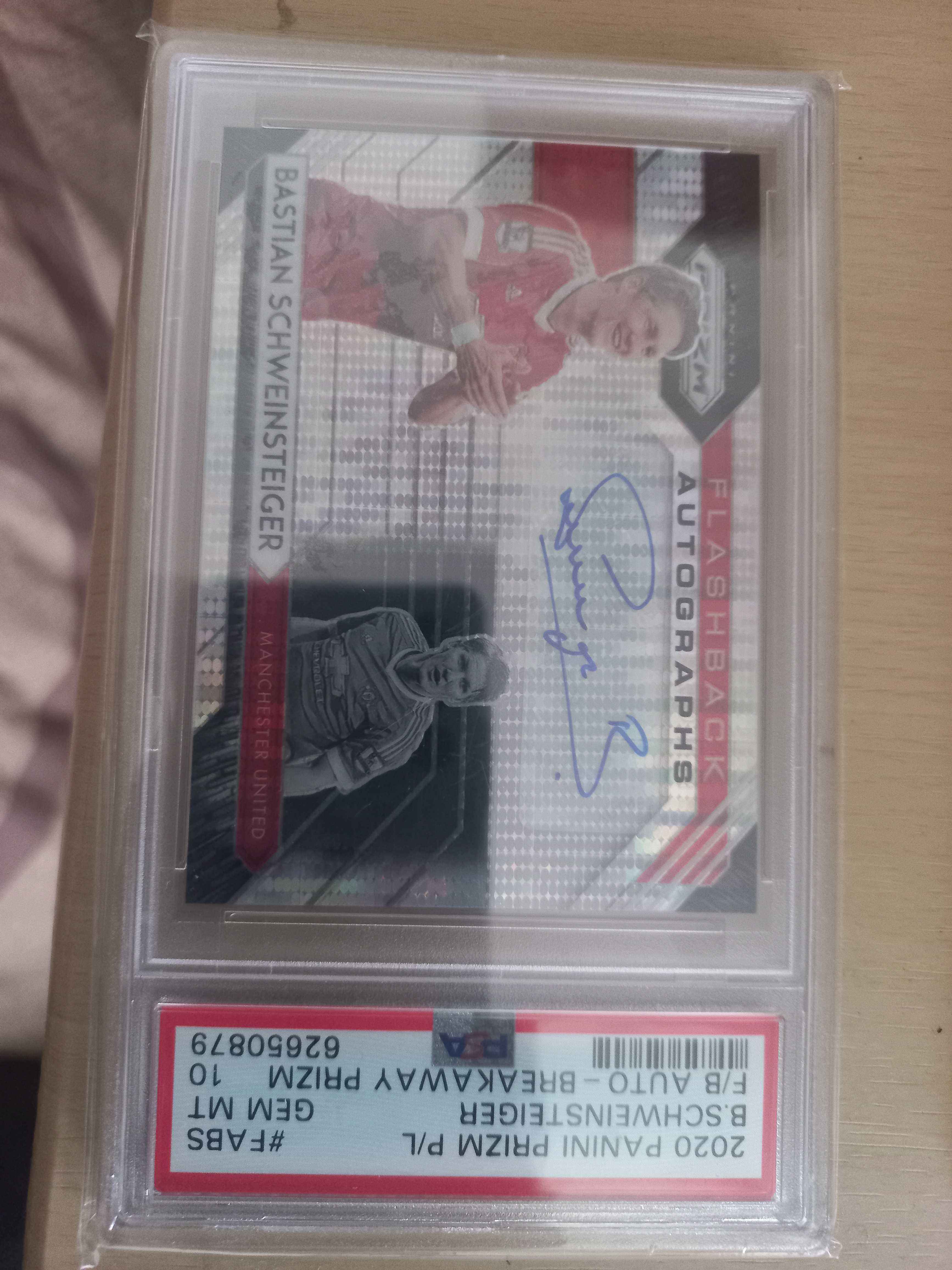 2020 PSA graded prizm autographed Bastian schweinsteiger card