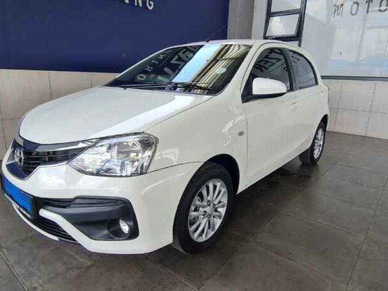 Toyota Etios 