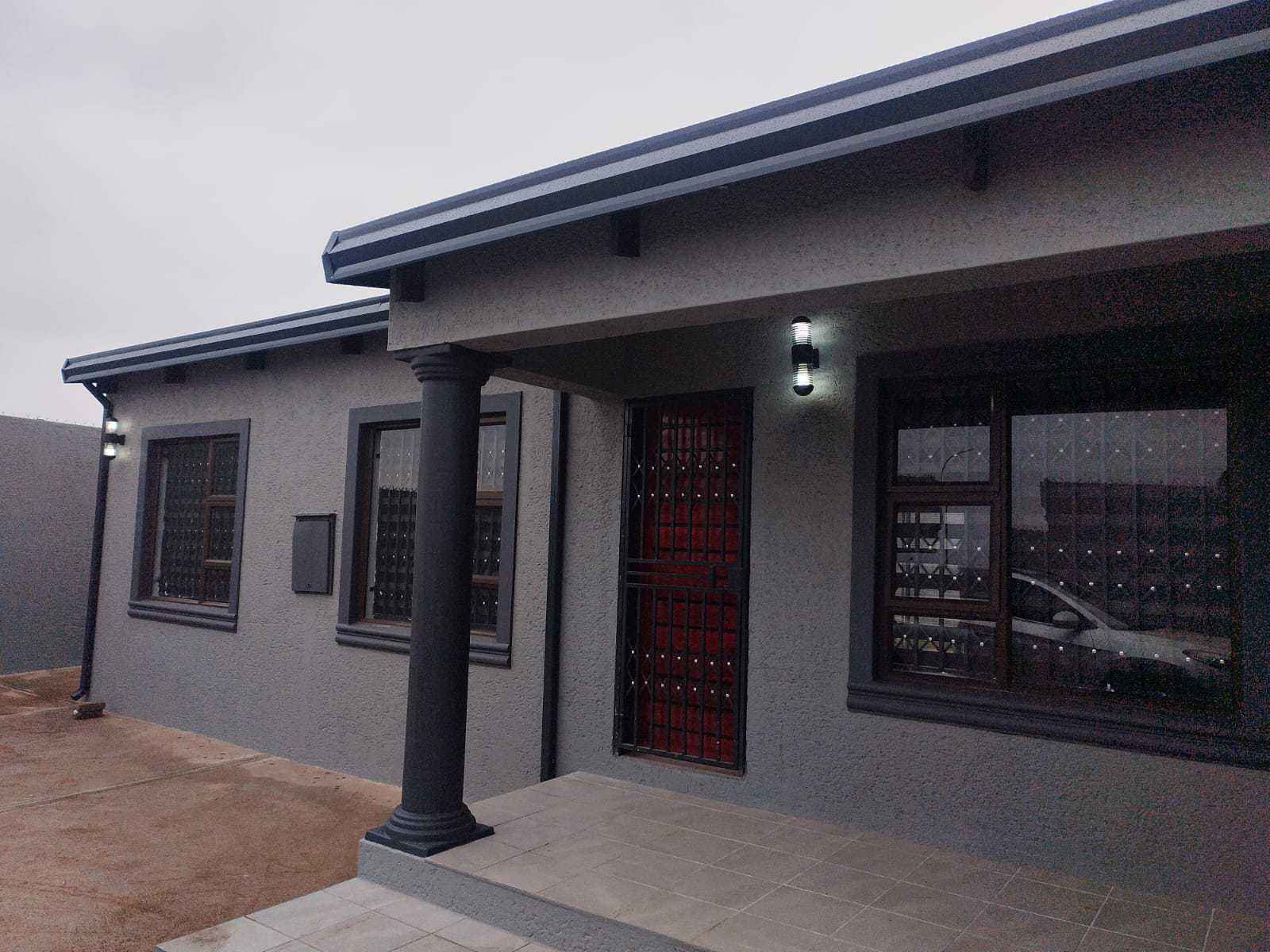 3 bedroom house for sale in Klipspruit West