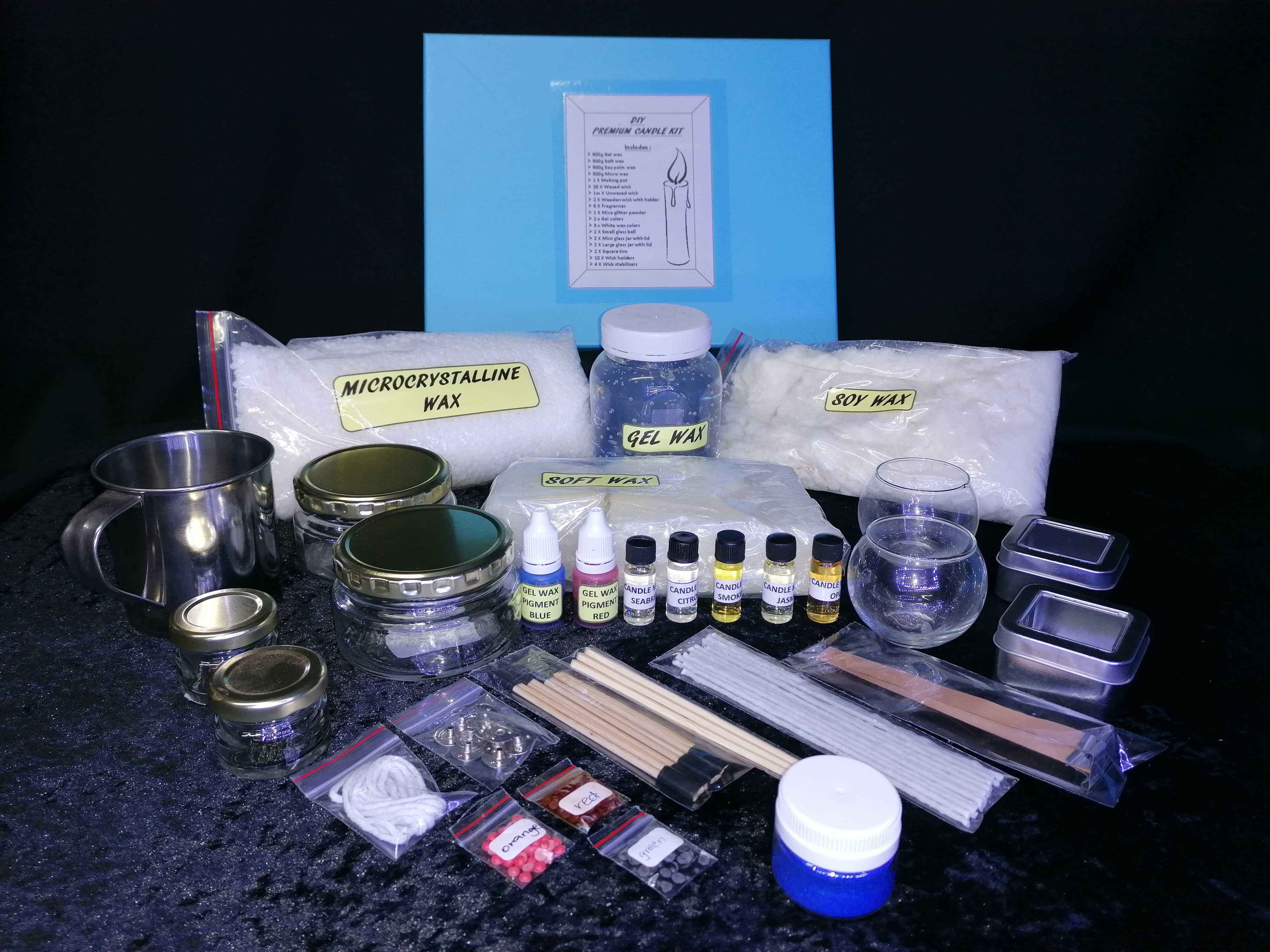 D.I.Y. PREMIUM CANDLE MAKING KIT 