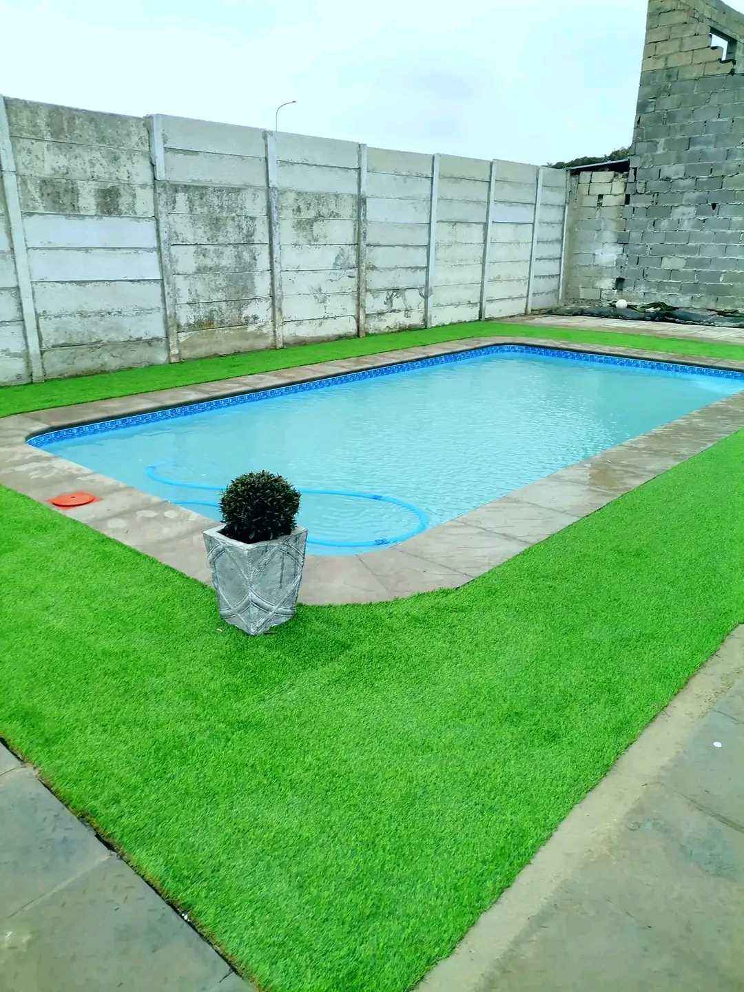 Artificial grass 