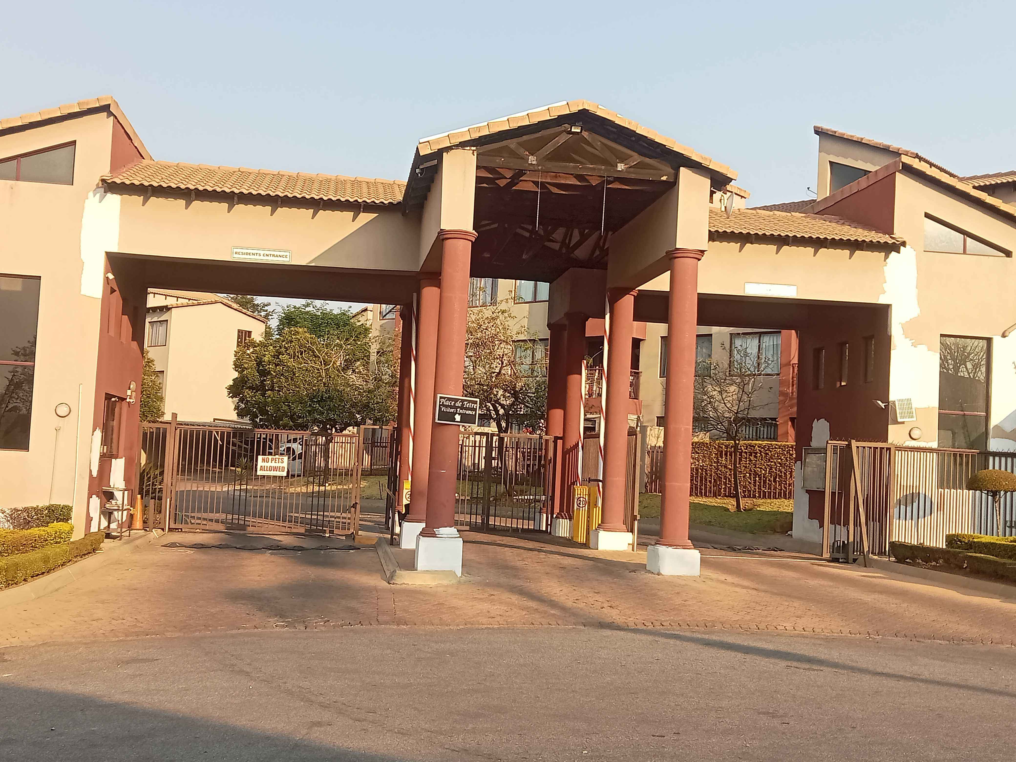 2 bedroom apartment for rent in Honeydew 