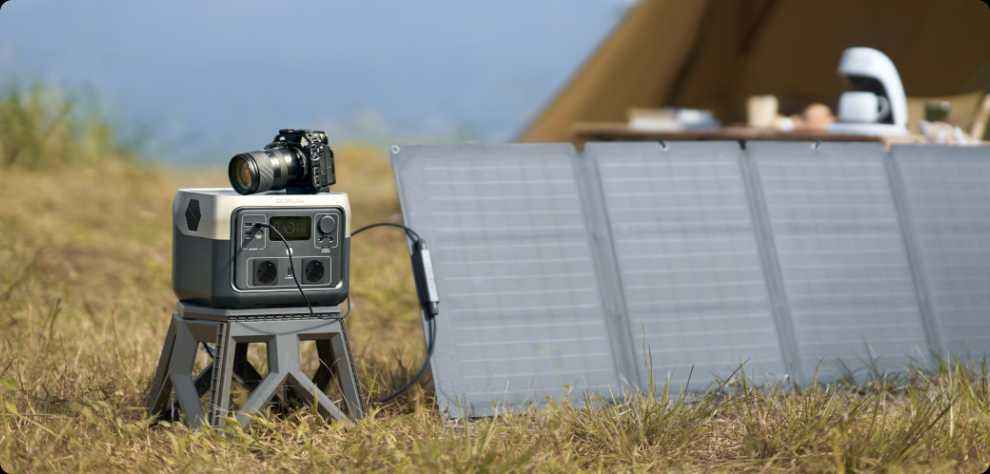 700W / 537Wh STAGE ZERO PORTABLE POWER STATION