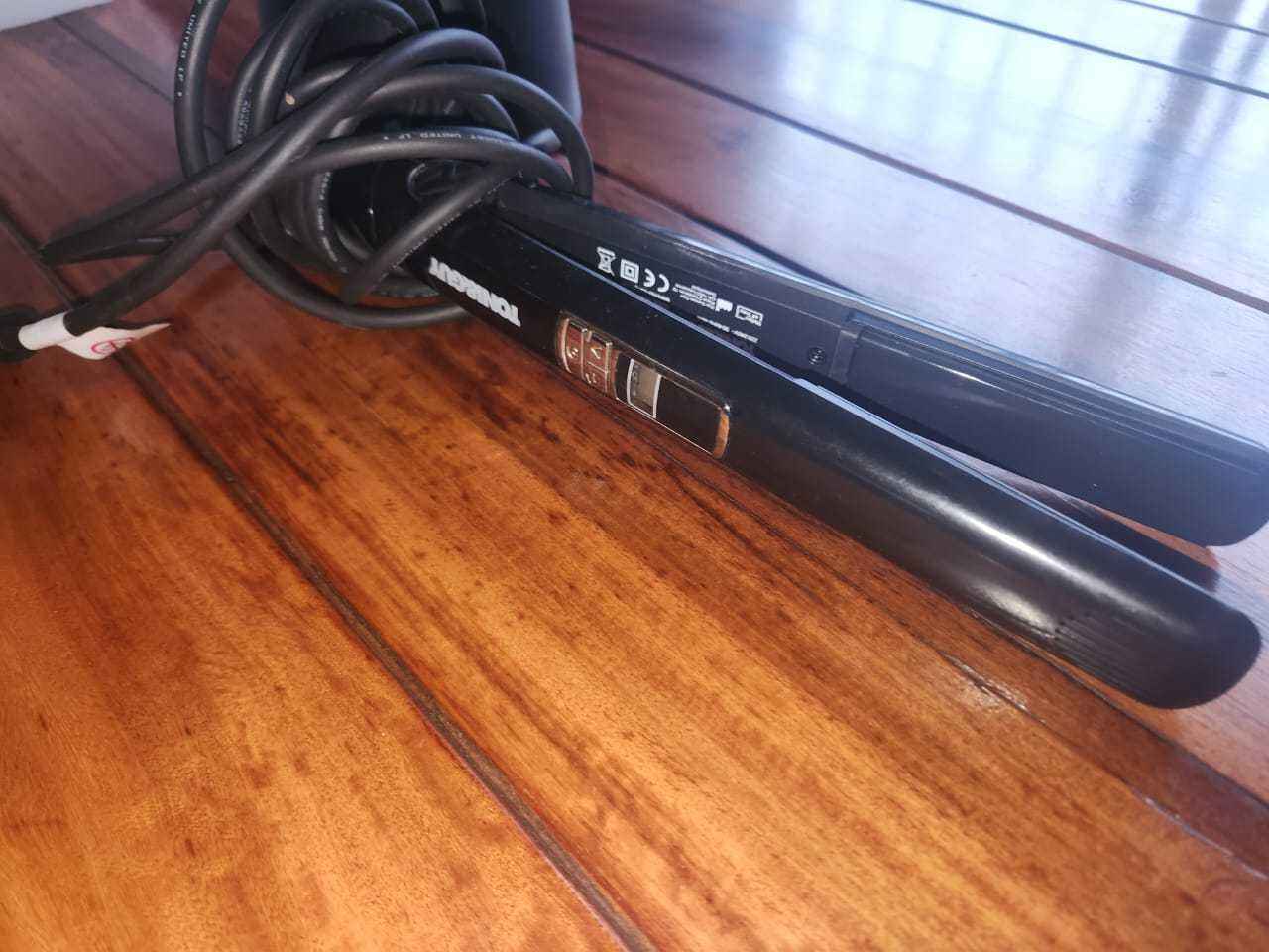 Tony and Guy Straightener