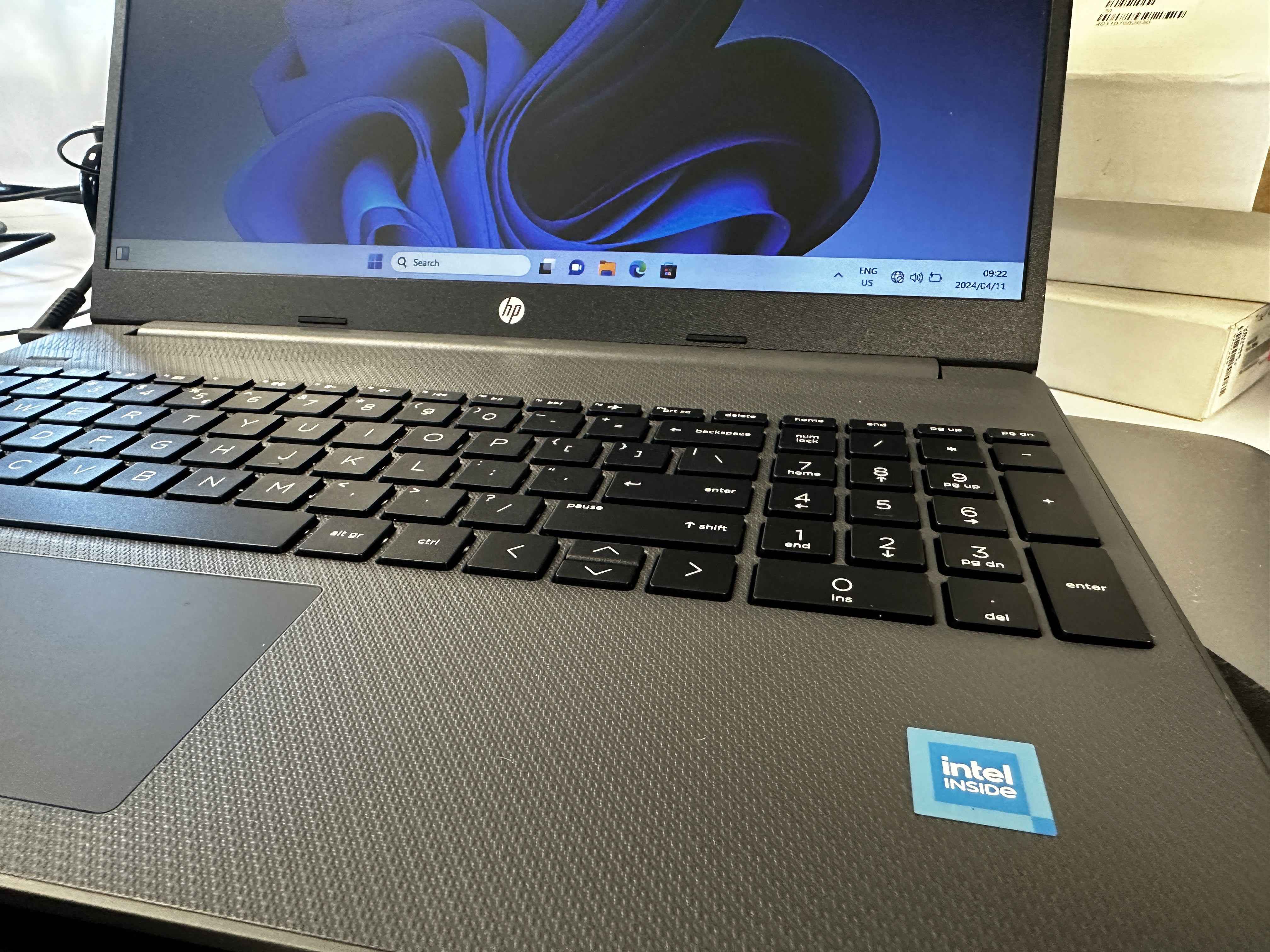 HP 15 15.6 HD Celeron N4500 4GB DDR4 256GB