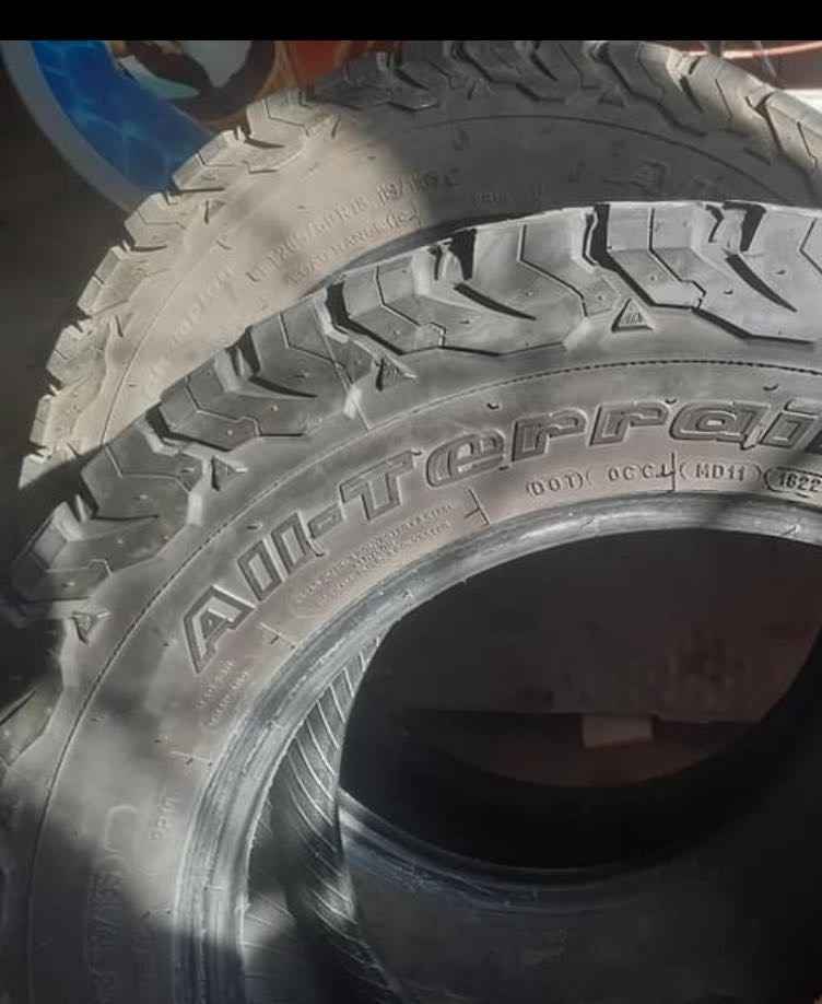 4x4 Tires