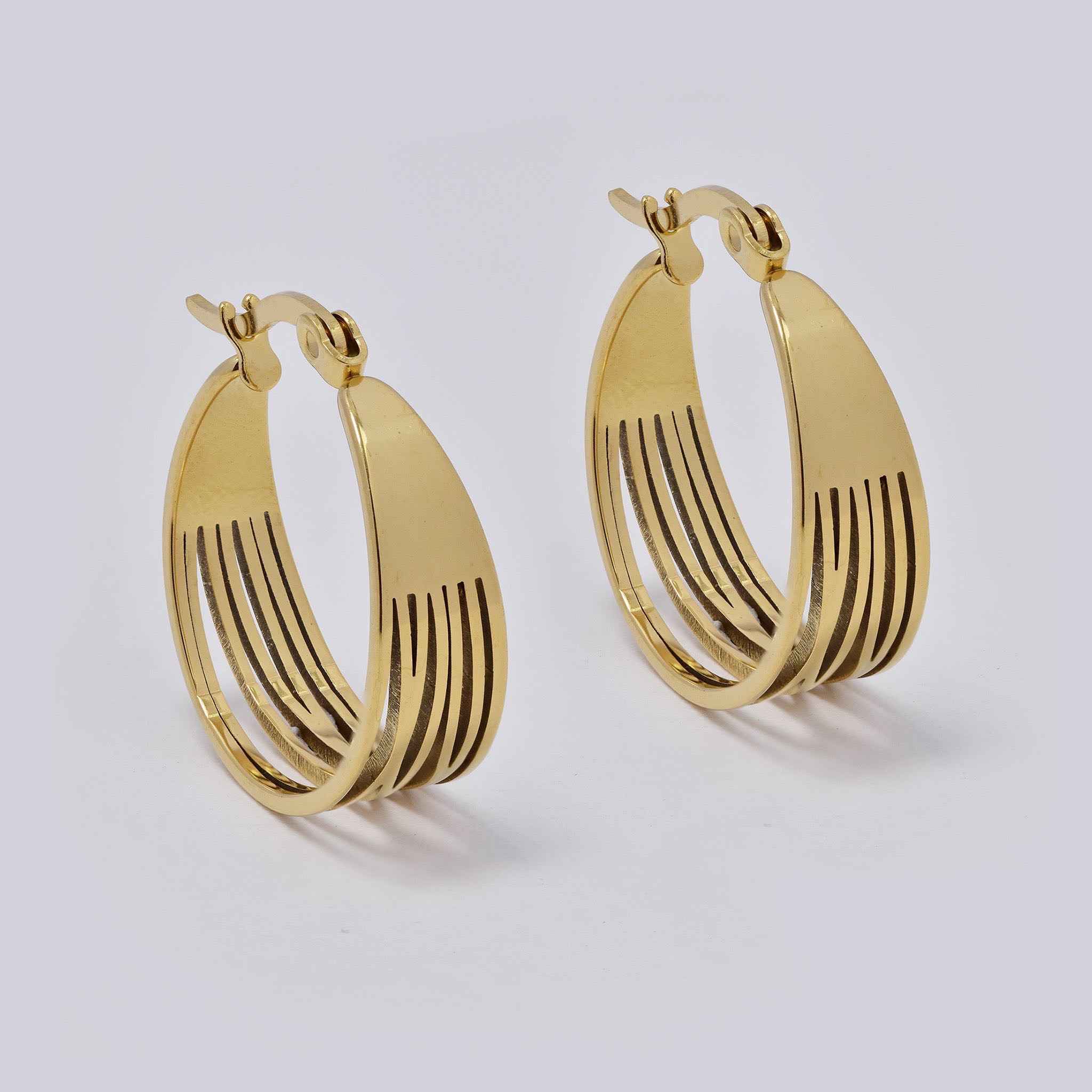 Stainless steel cutout lines hoop earring - SSYE5374