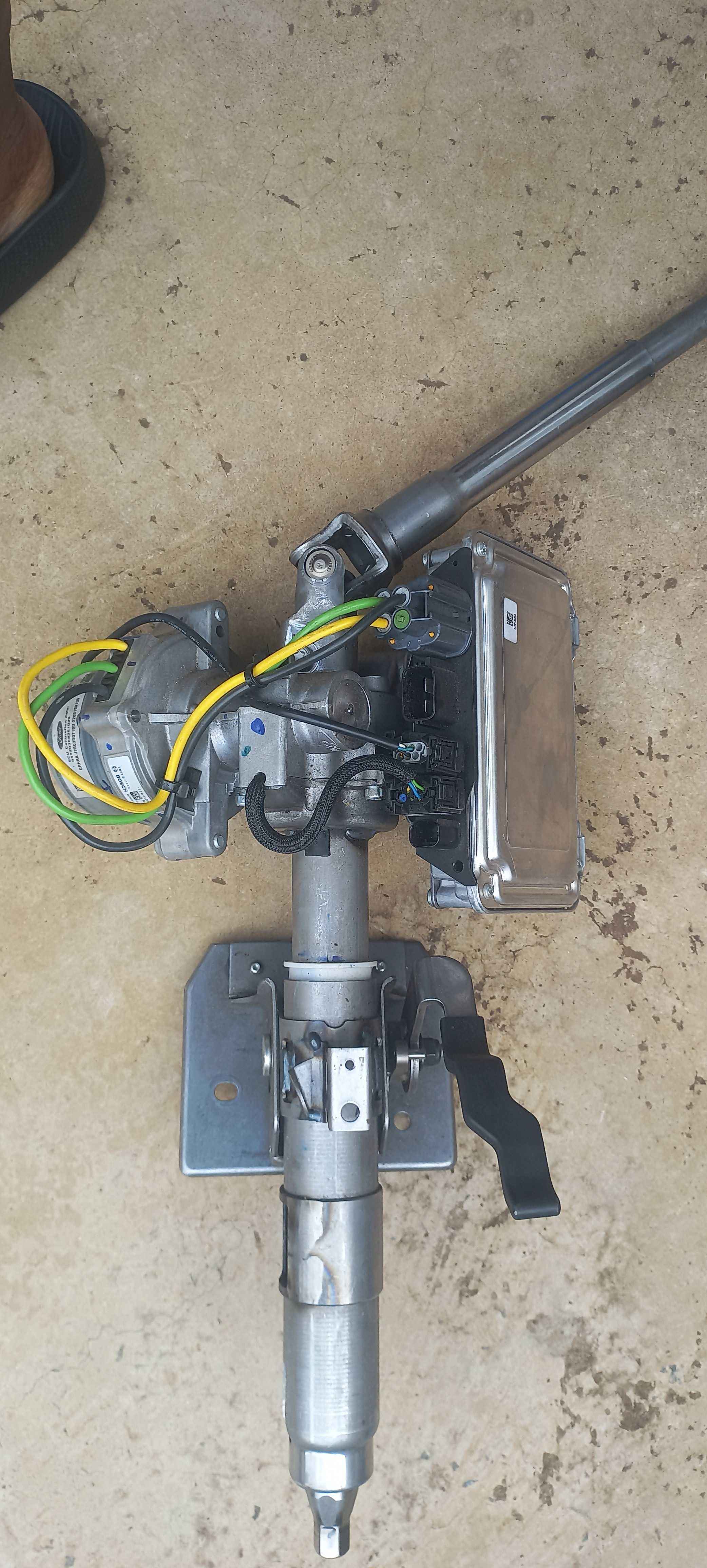 Ford EcoSport steering column