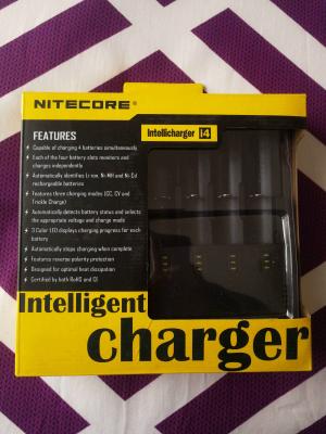 Nitecore Intellicharger i4