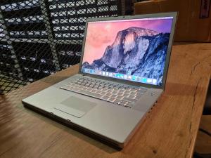 MacBook Pro A1226 2008 Model