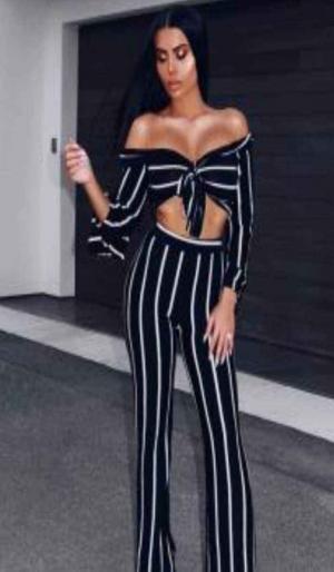 Black&white striped suit