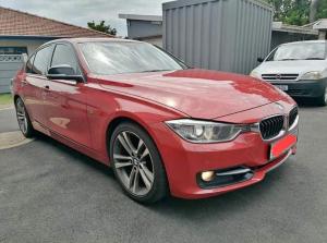 2014 BMW 320i  SPORT LINE