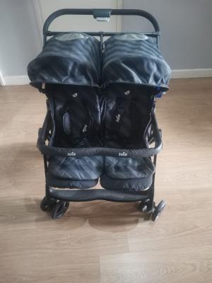 Joíe Twin Pram