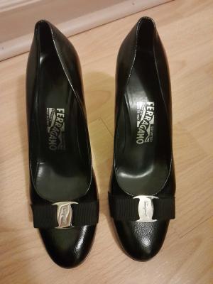 Ferragamo black patent heels