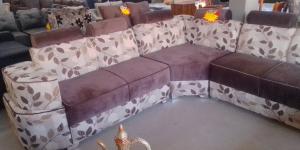 Queen Nandi Corner Lounge Suite