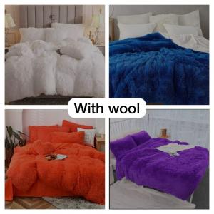 FLUFFY COMFORTER WITH FLEECE