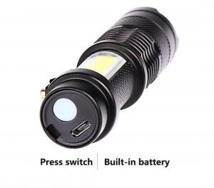Rechargeable flashlight